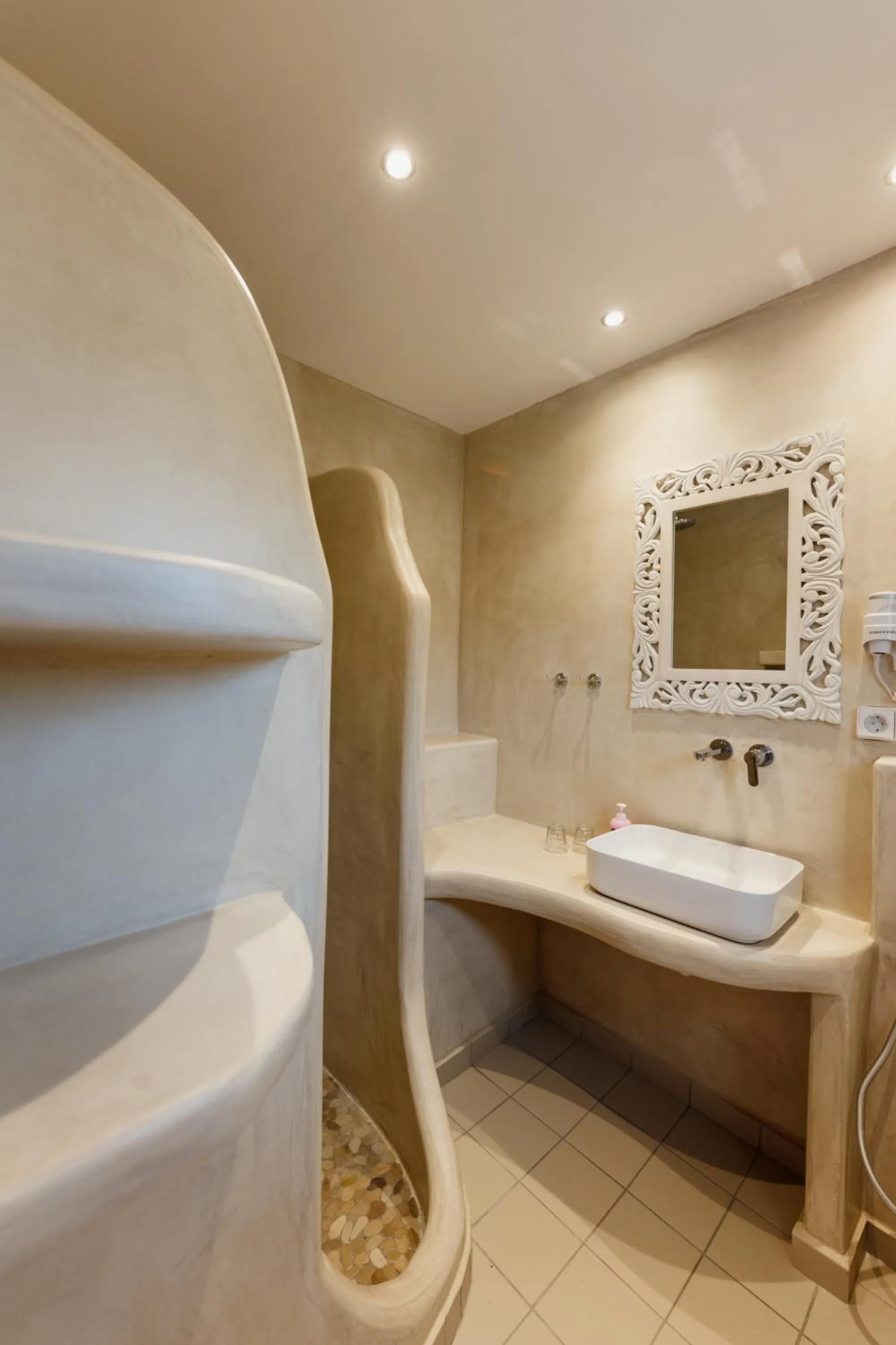 Mikri Vigla Hotel Beach Resort