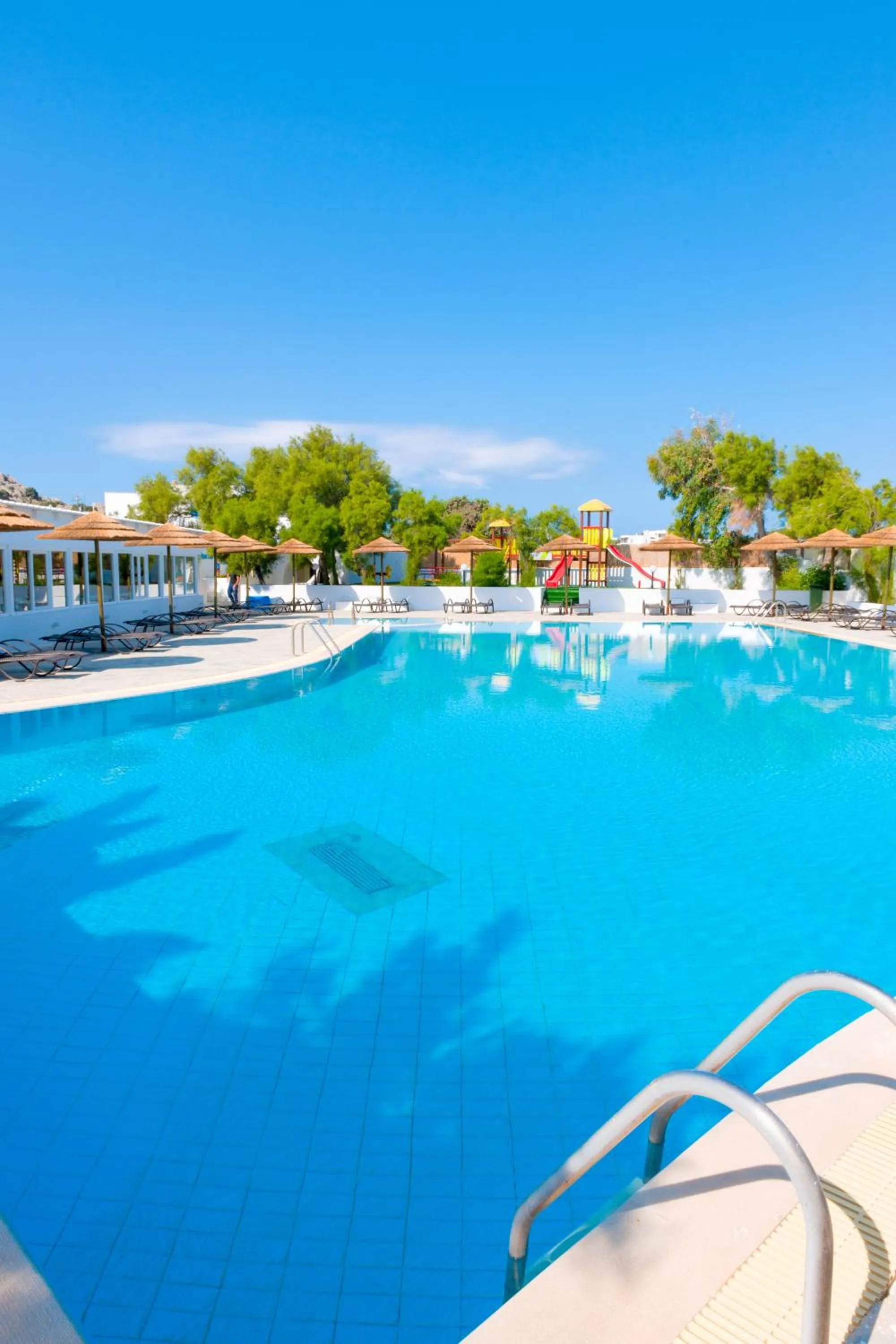 Mikri Vigla Hotel Beach Resort