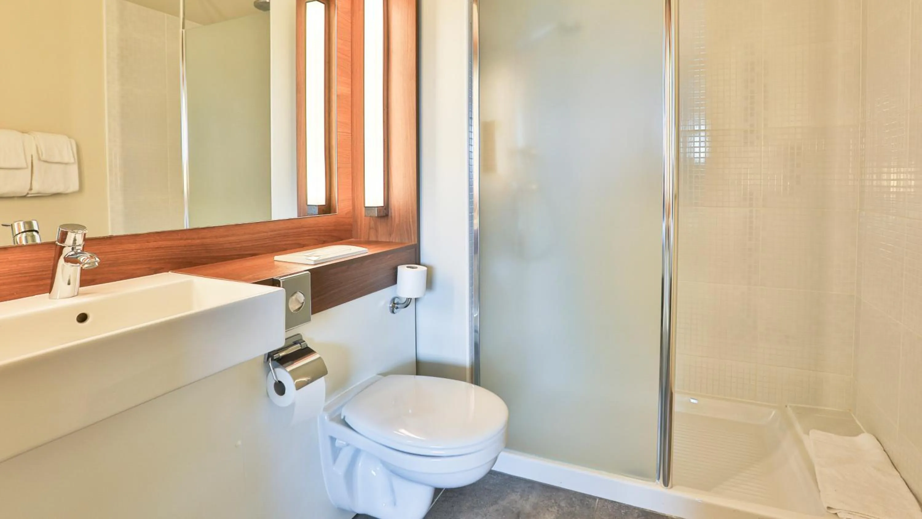 Campanile La Roche Sur Yon Centre Gare