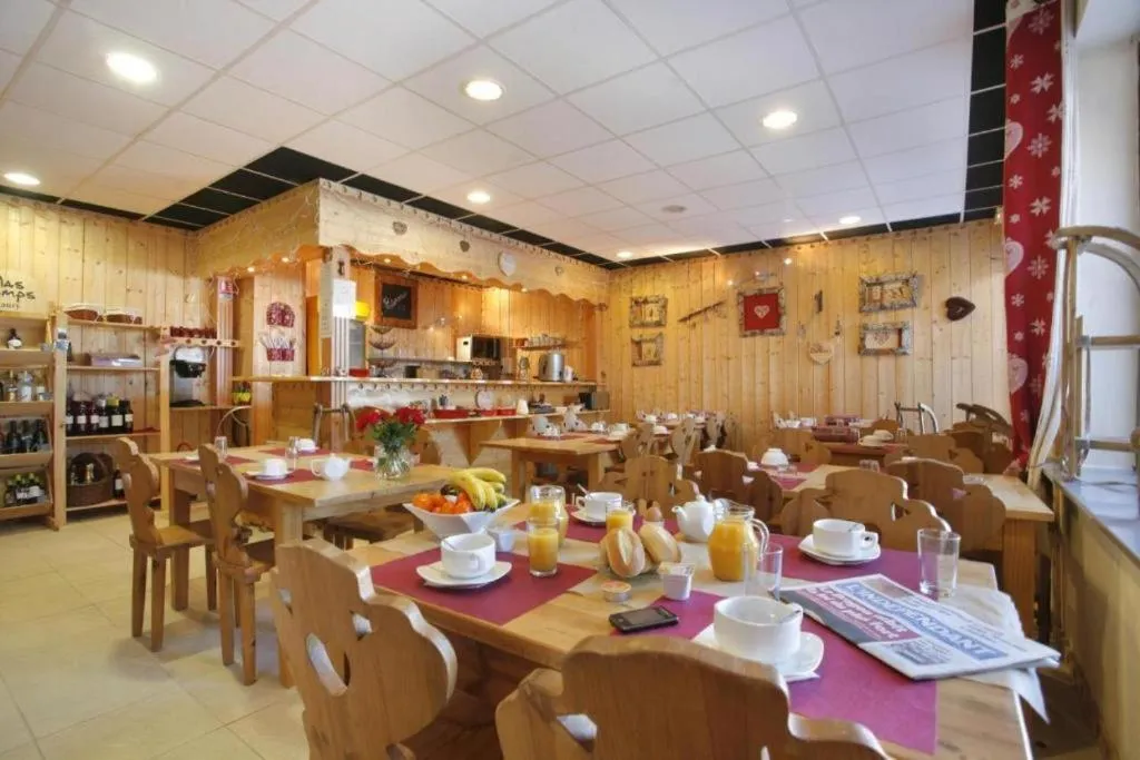 Restaurant/places to eat in La pradella Bolquere