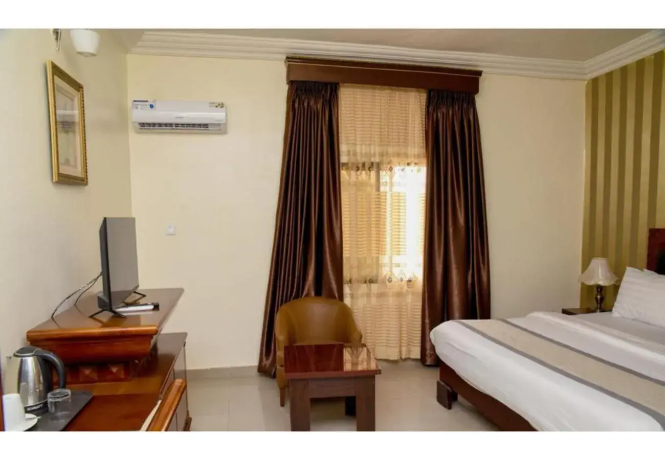 Deluxe Single Room in Royalton Hotels Abuja Deluxe Single Room in Royalton Hotels Abuja