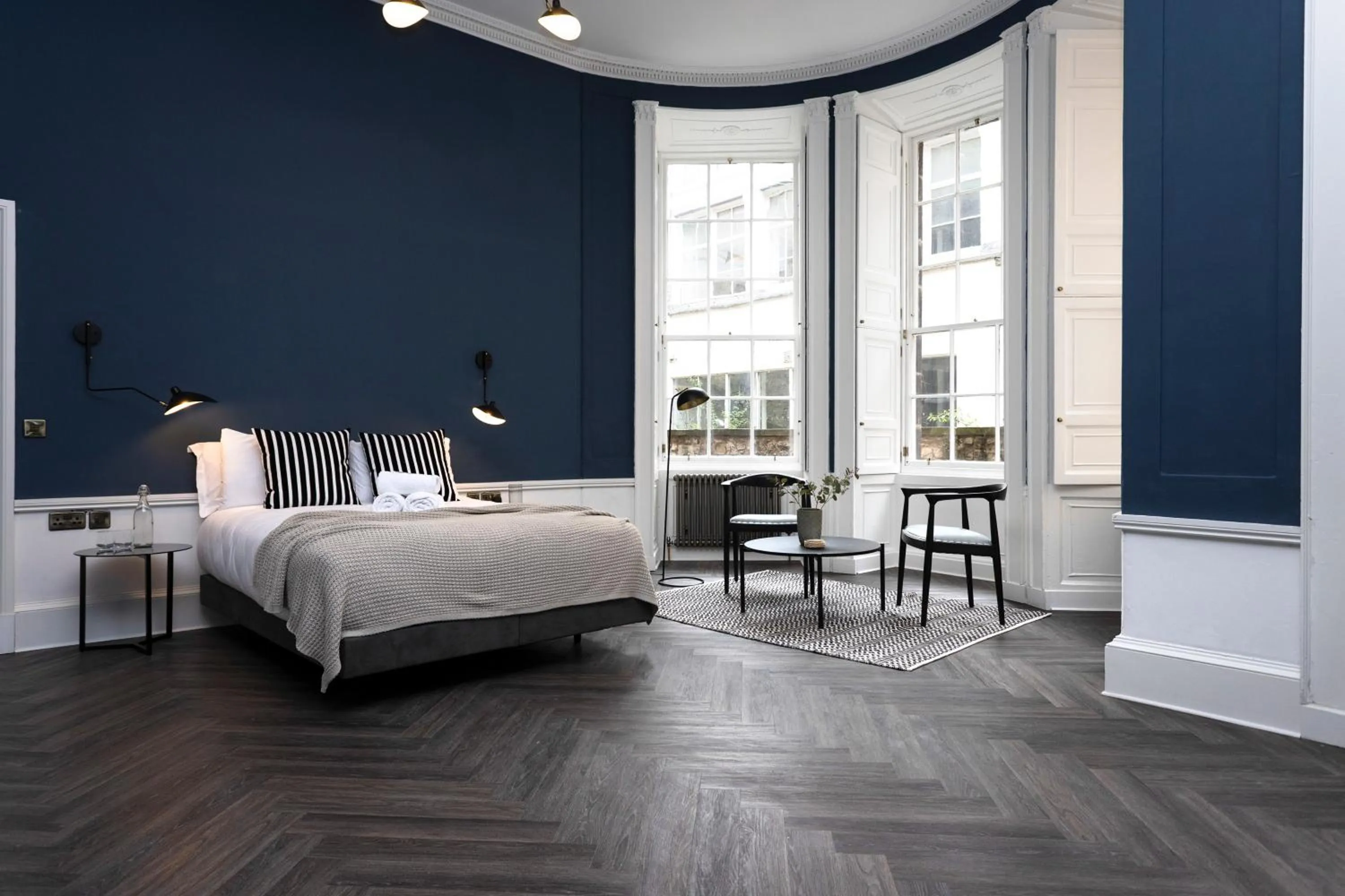 Bed in 29 Queen Street Aparthotel