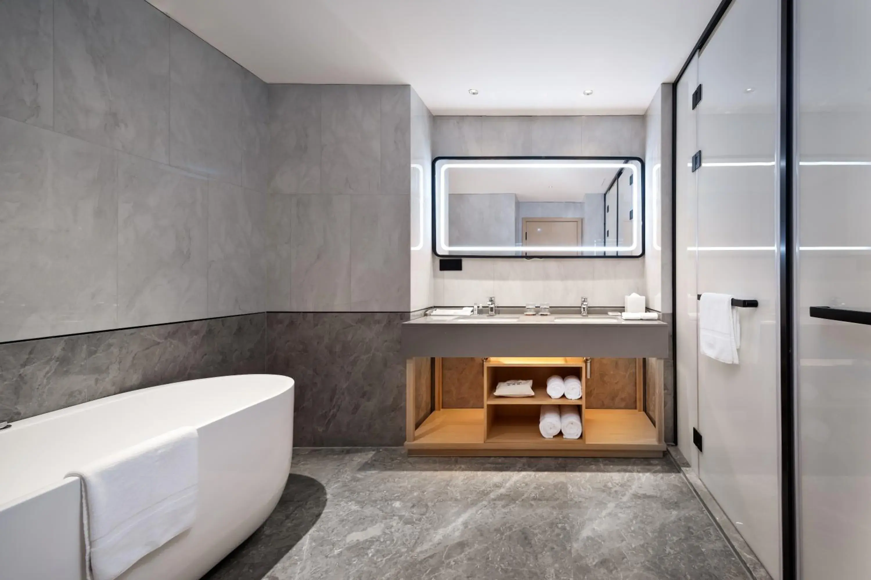 Premium King Suite in Hilton Garden Inn Nanchang Premium King Suite in Hilton Garden Inn Nanchang