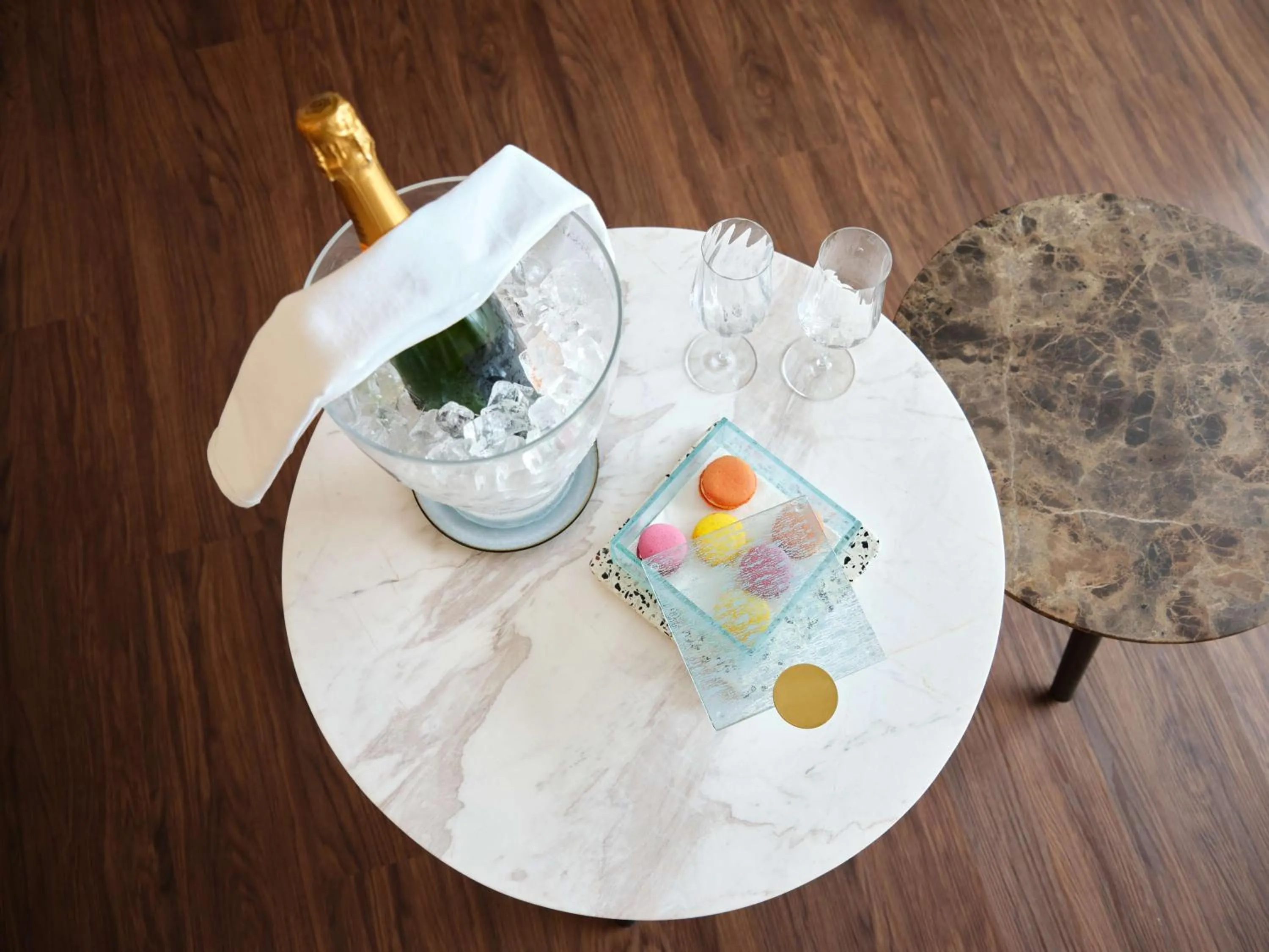 Dining area in Hilton Hotel Tahiti