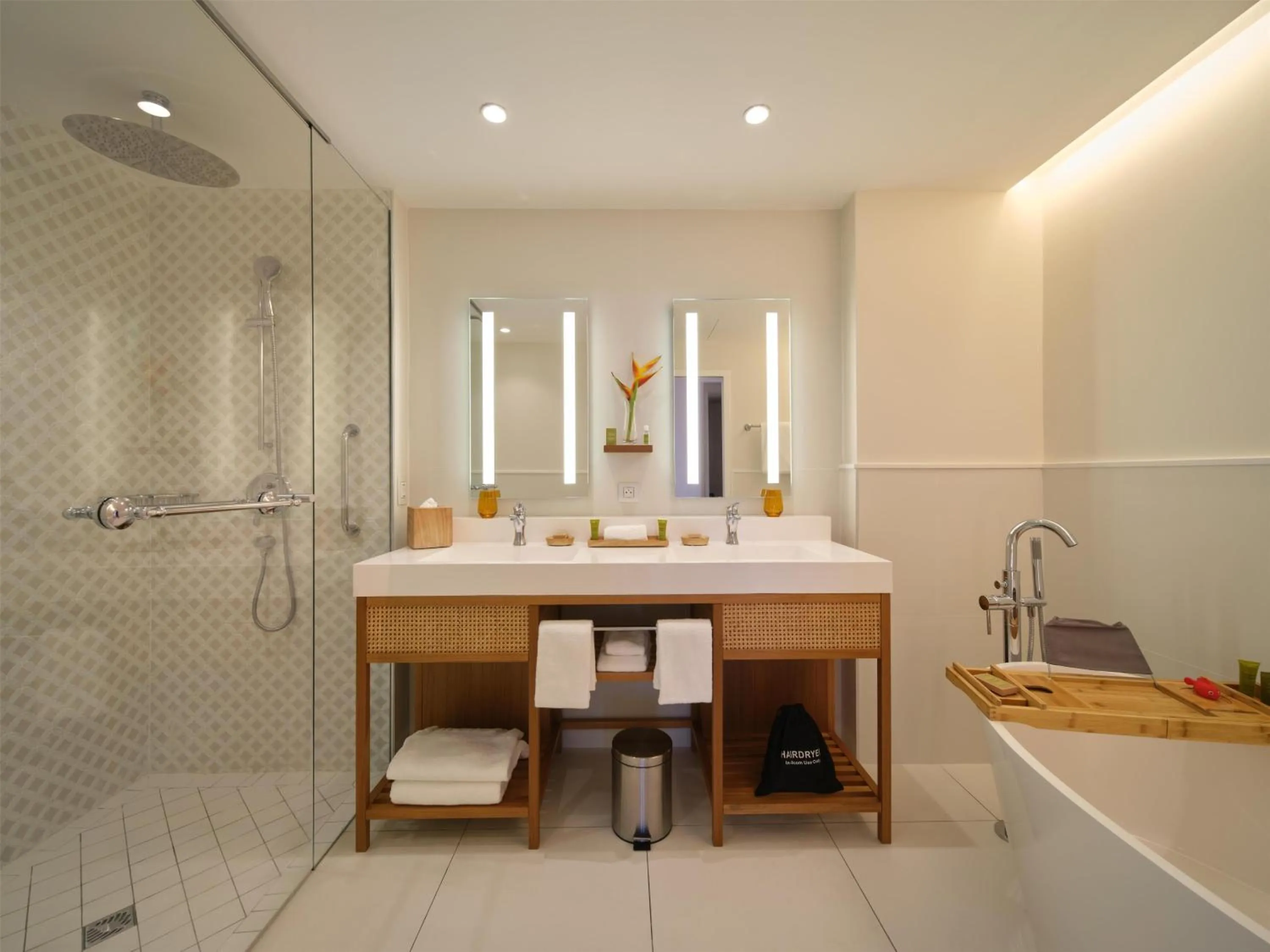 Bathroom in Hilton Hotel Tahiti