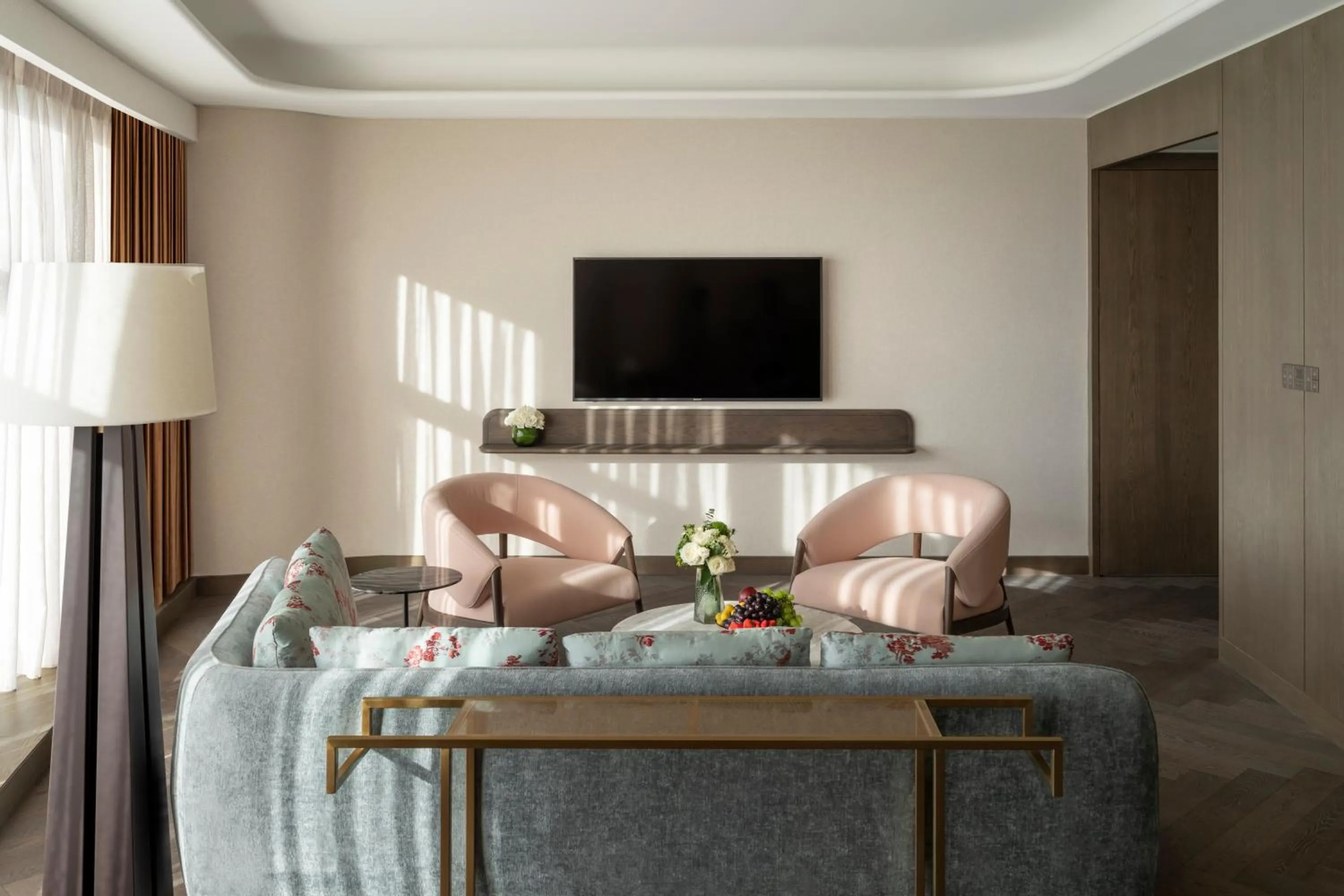 Photo of the whole room in Conrad Urumqi