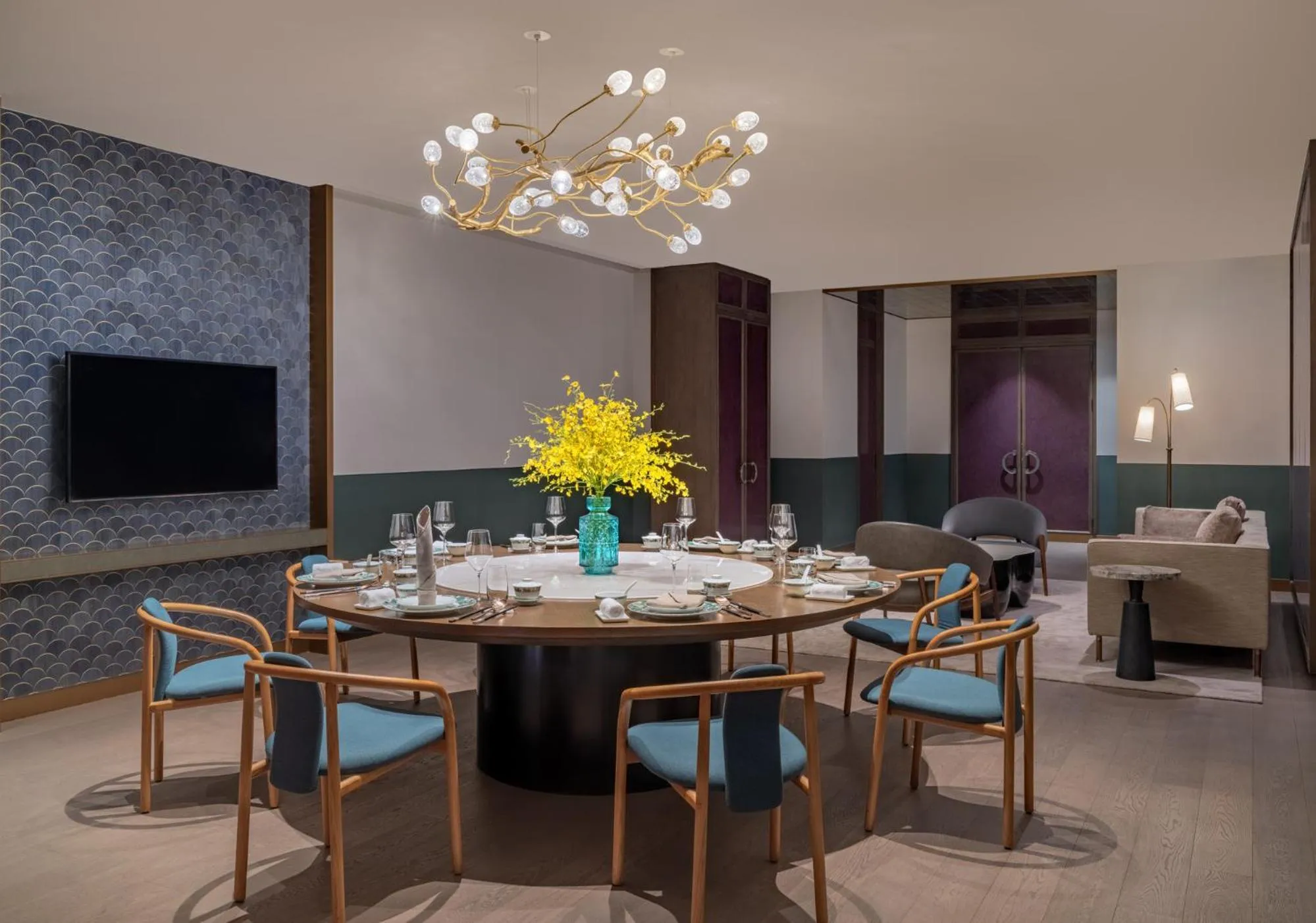 Restaurant/places to eat in Conrad Urumqi