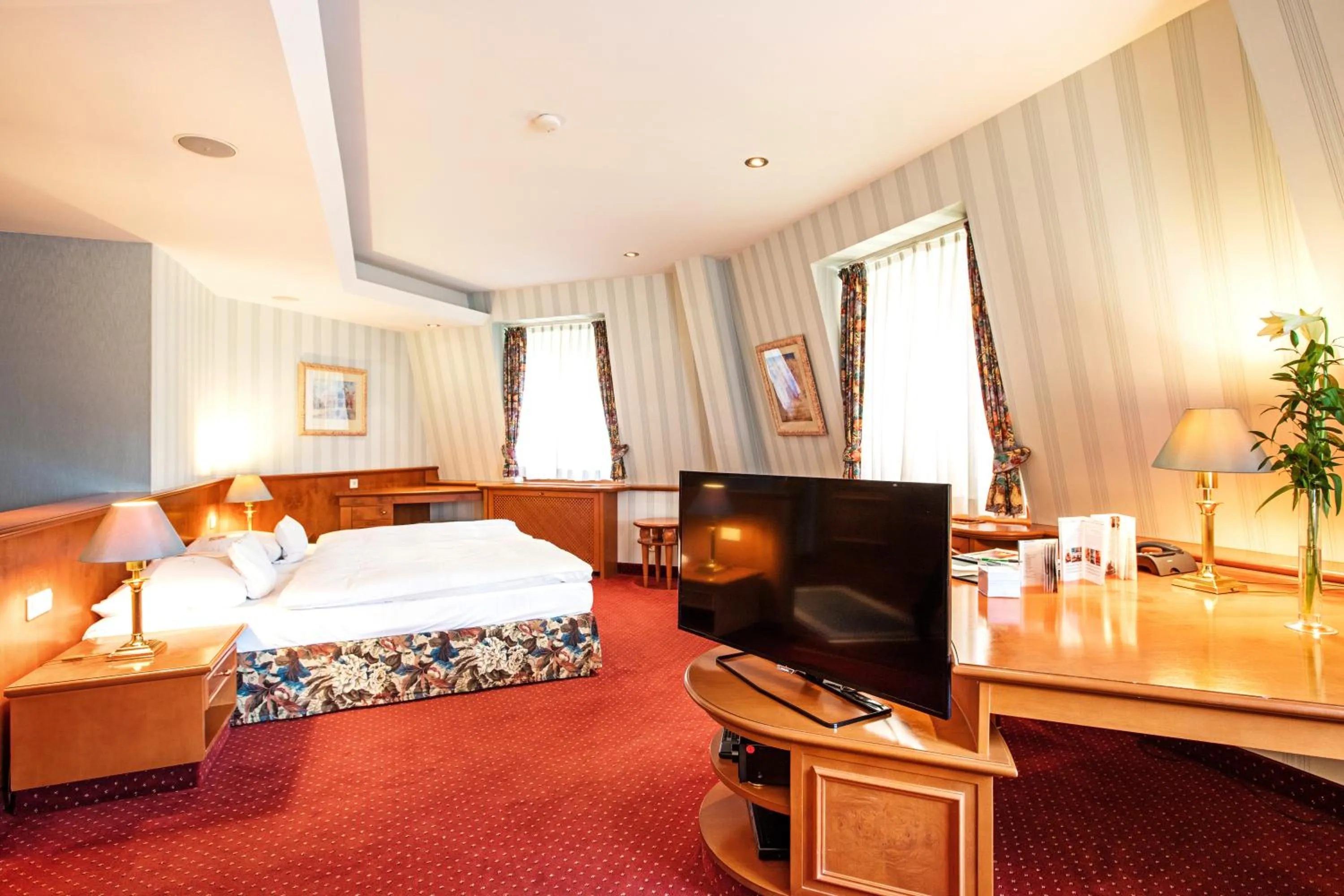 Photo of the whole room, Bed in Waldhaus Reinbek