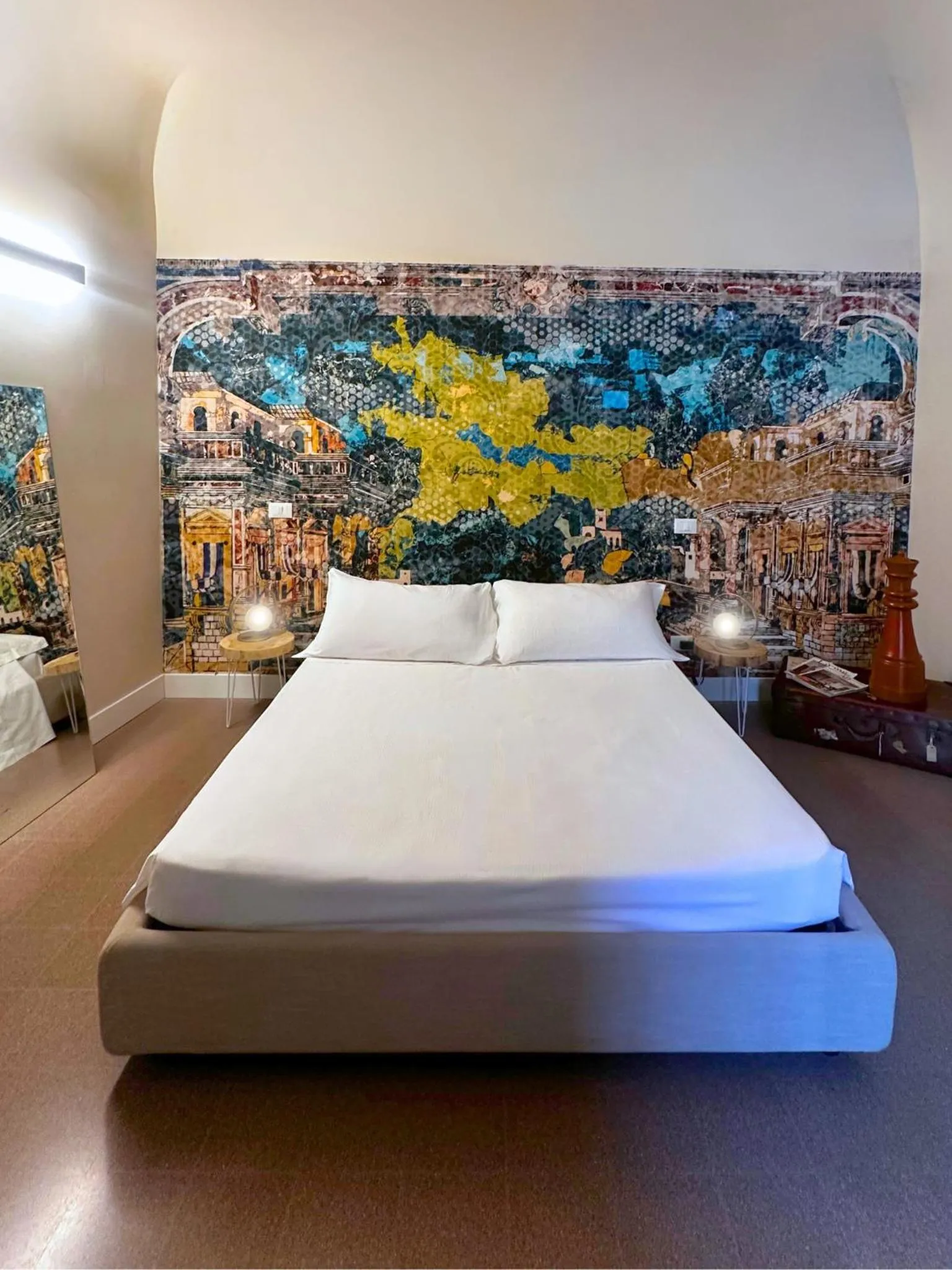 Bed in Ginevra Boutique Rooms - Palazzo Leosini - Residenze D'Epoca