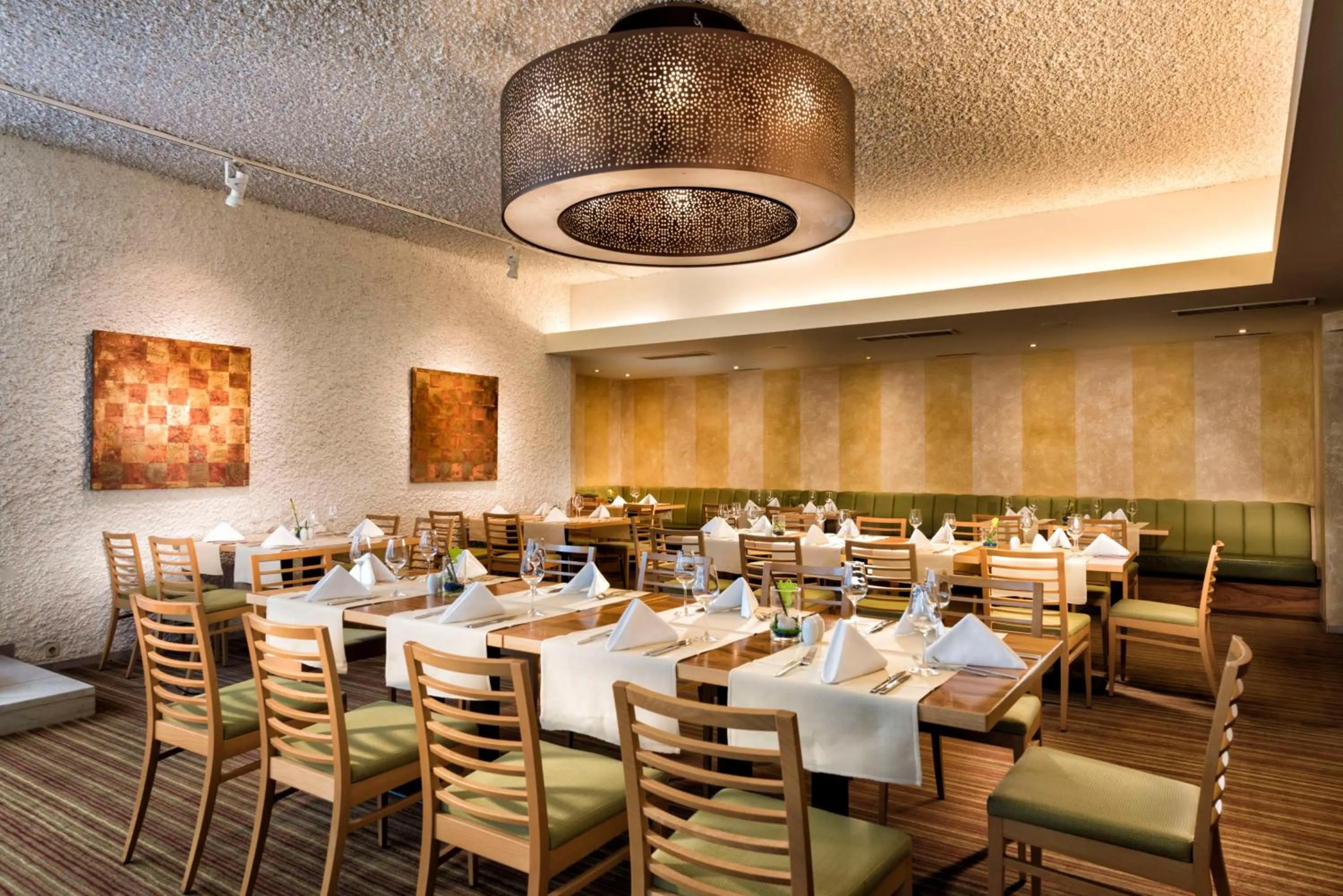 Restaurant/places to eat in Best Western Premier Parkhotel Bad Mergentheim