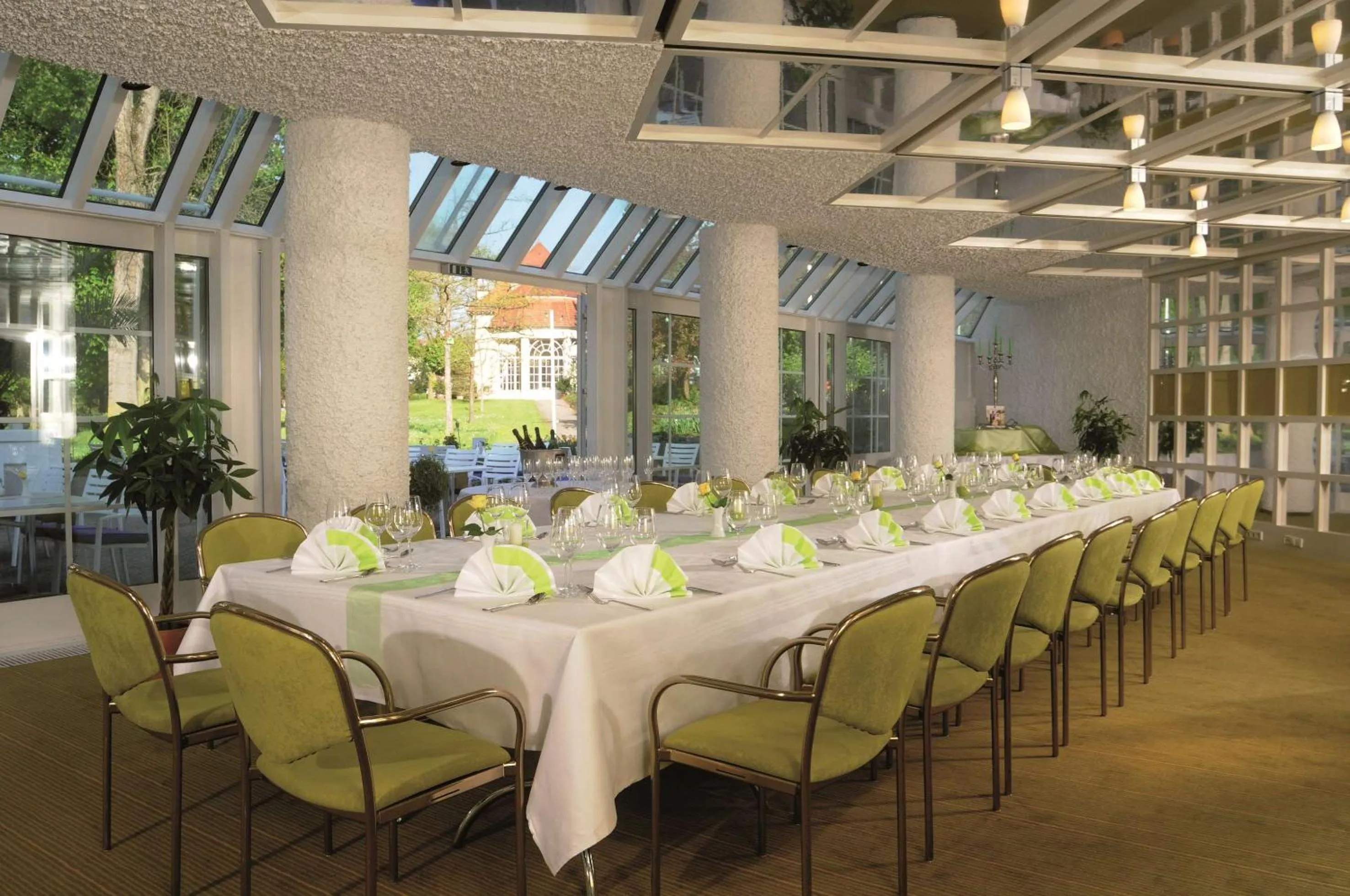 Meeting/conference room in Best Western Premier Parkhotel Bad Mergentheim