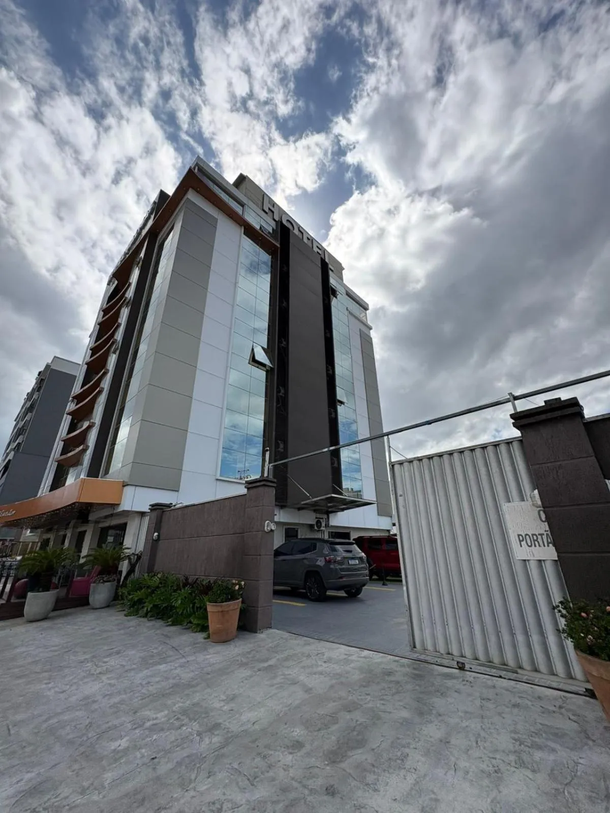 Parking in Hotel Palmas Executivo