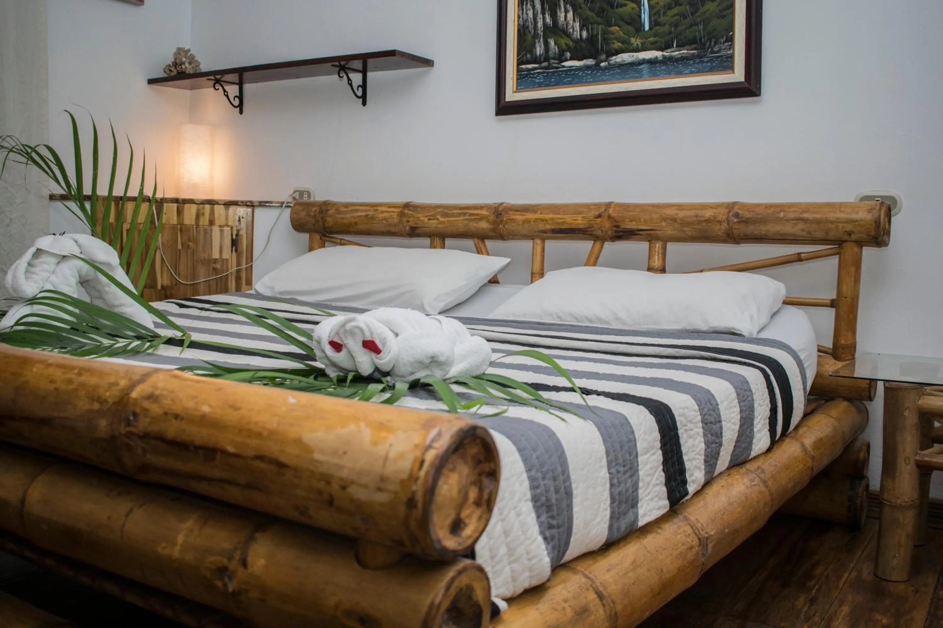 Bedroom, Bed in Hotel Bugabutik