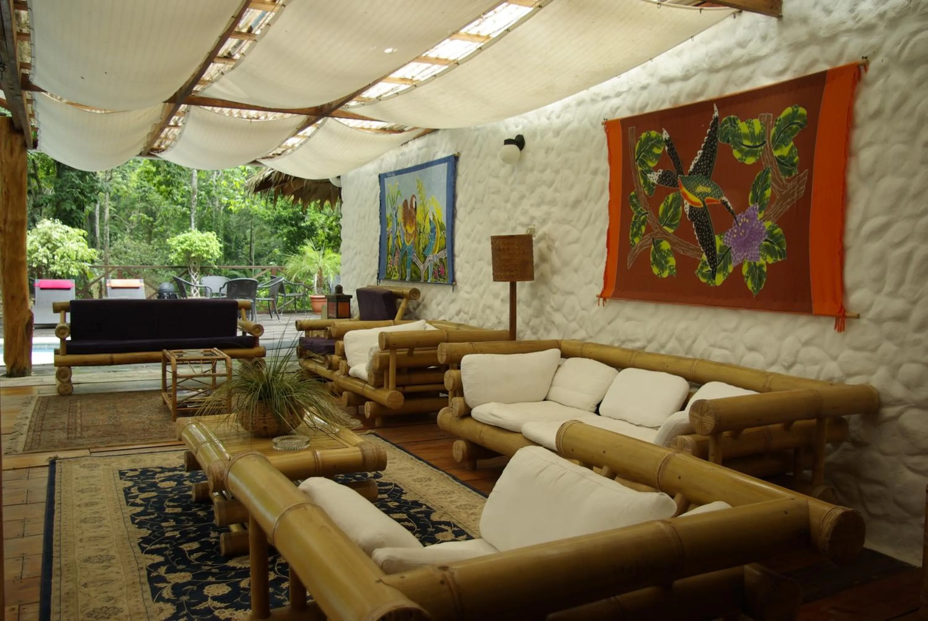 Photo of the whole room in Hotel Bugabutik