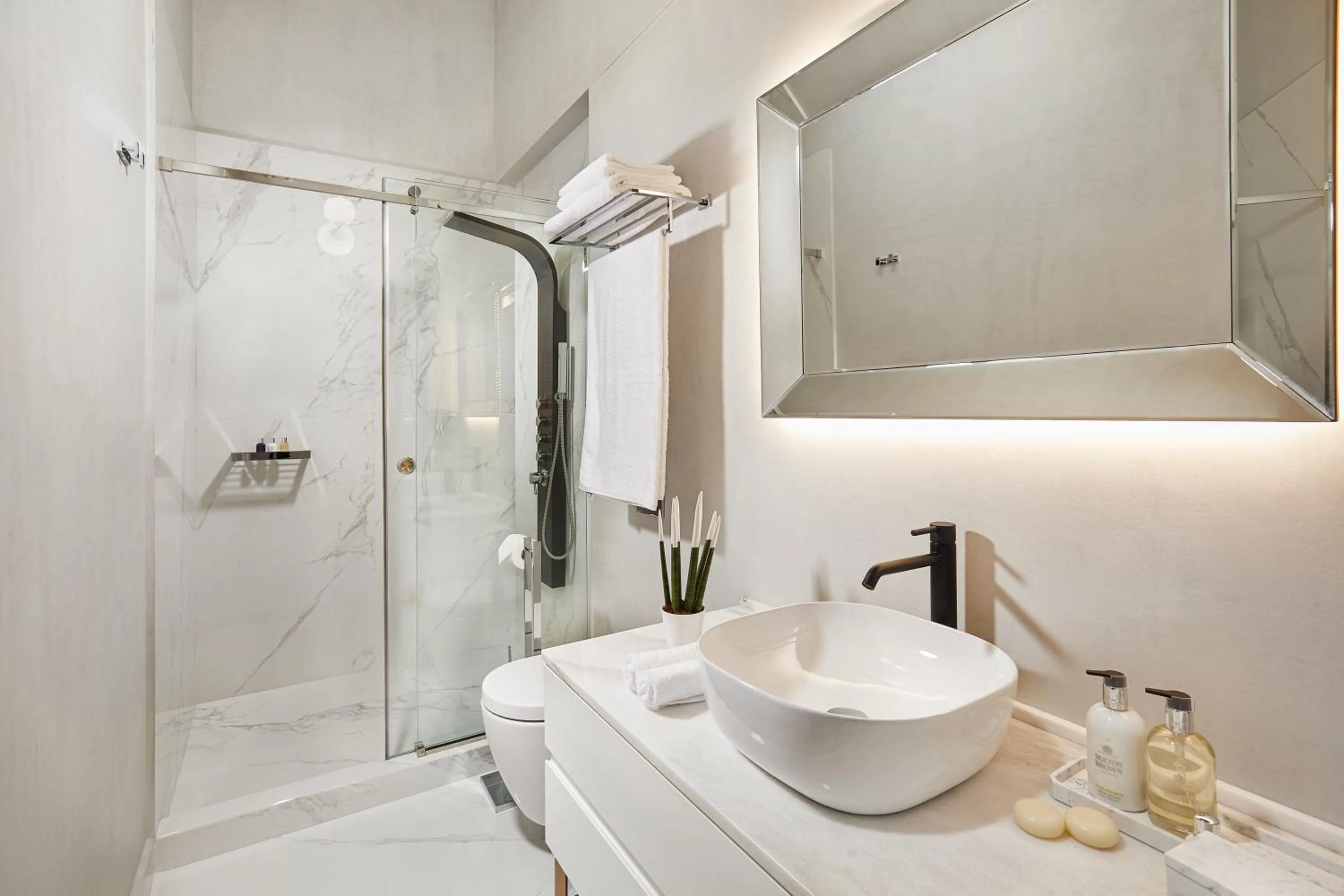 Shower in MiraMe Athens Boutique Hotel