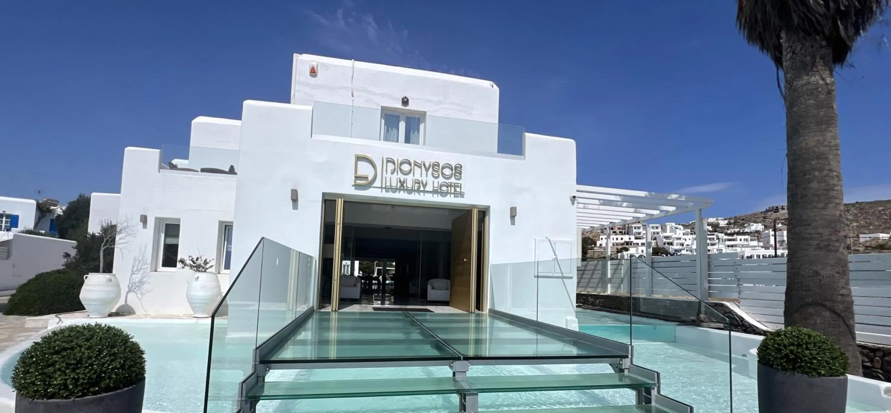 Facade/entrance in Dionysos Luxury Hotel Mykonos