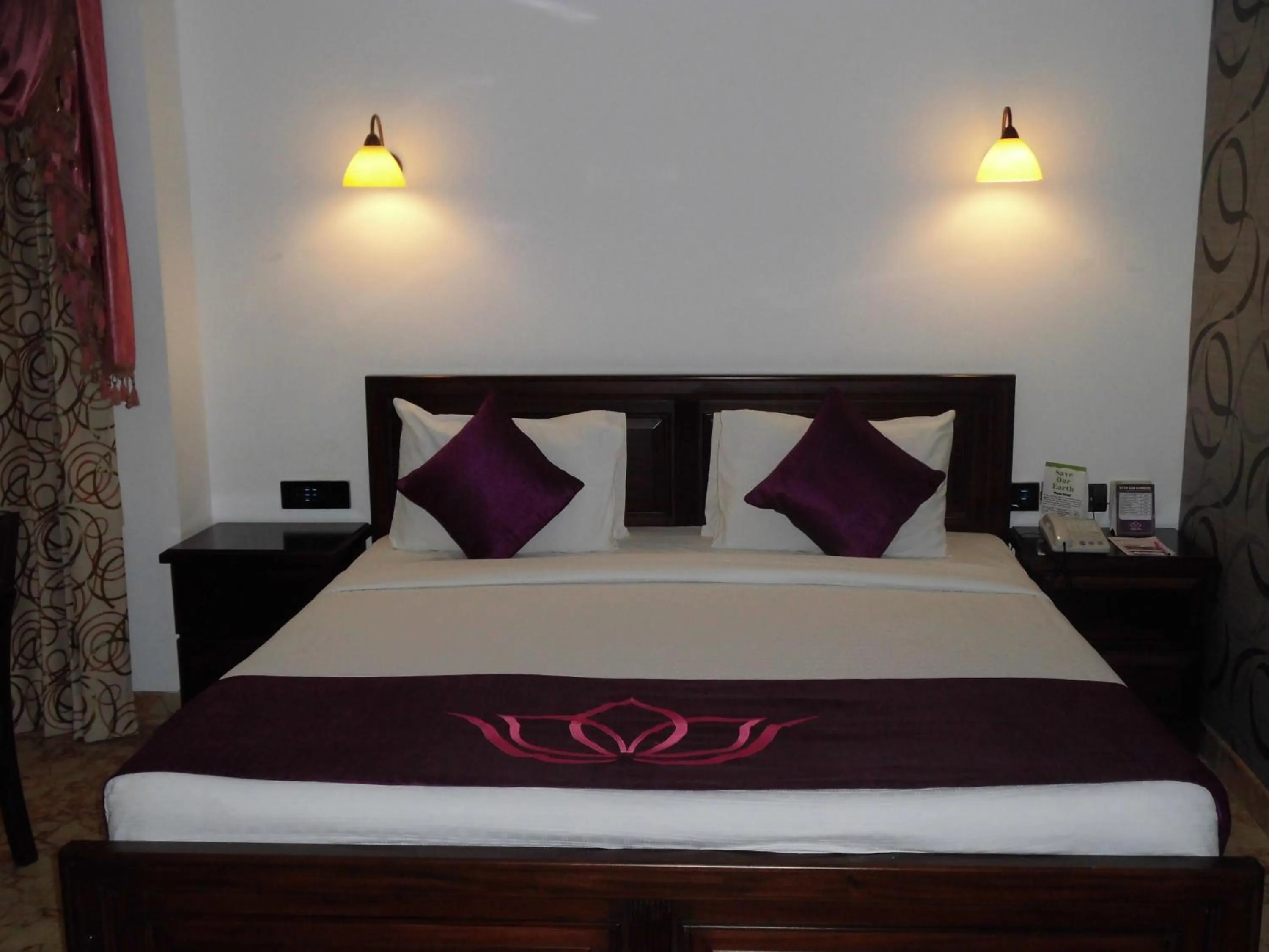 bunk bed in Lakshmi Hotel