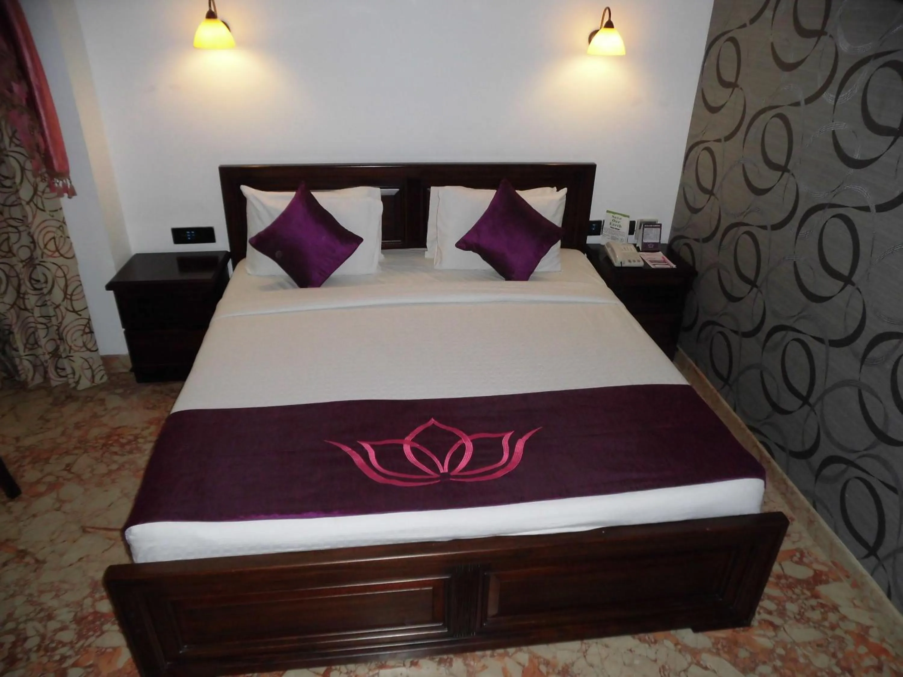 bunk bed in Lakshmi Hotel