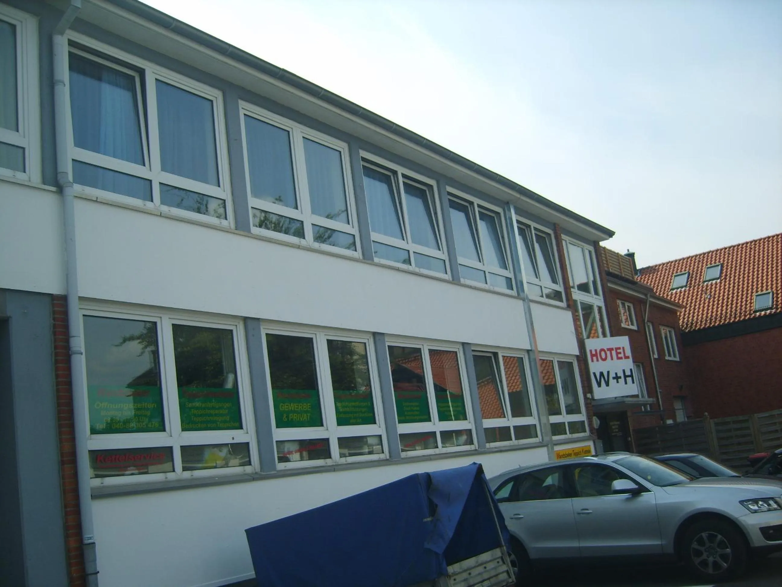 Facade/entrance in Hotel Wandsbek Hamburg