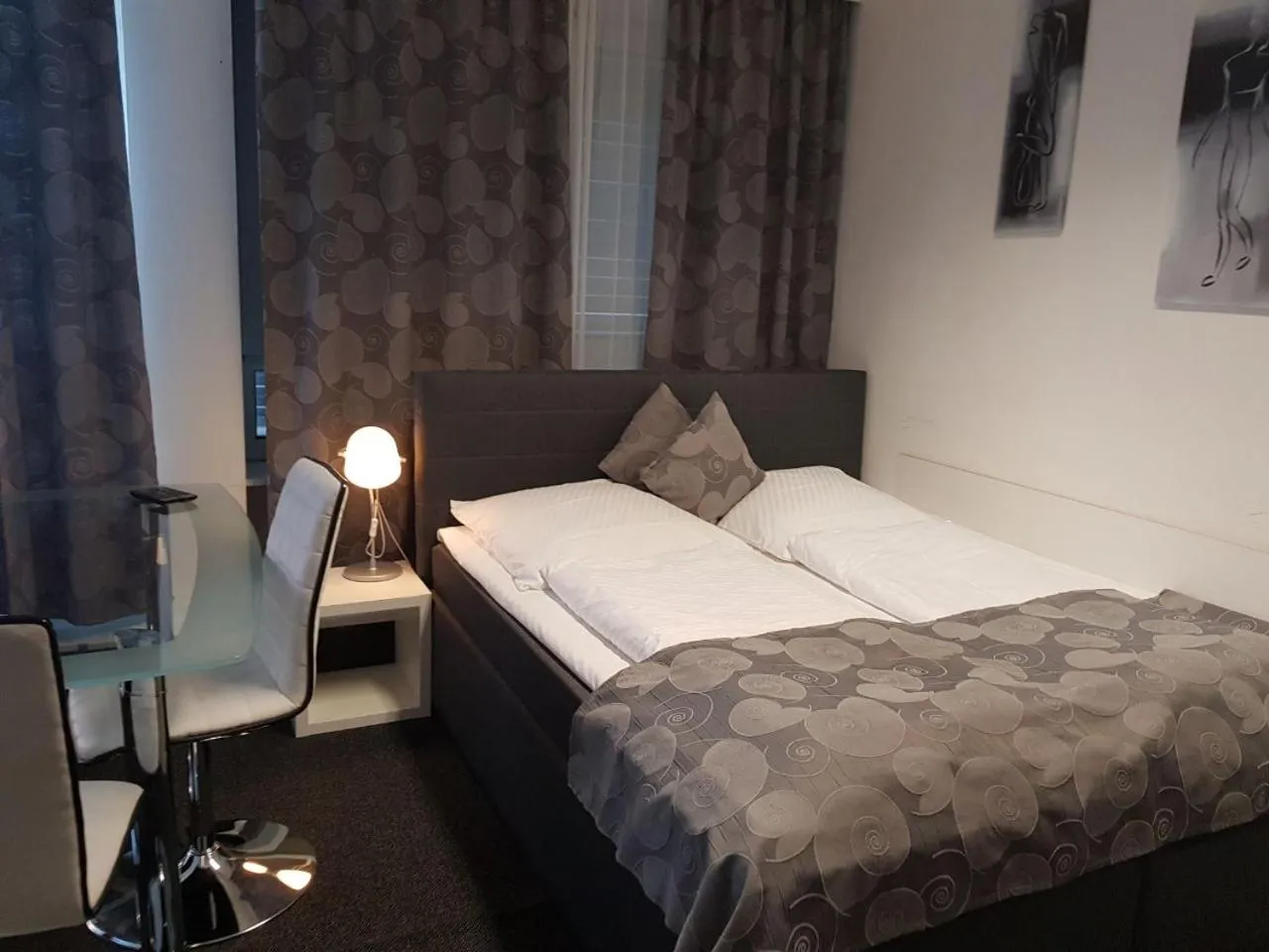 Bed in Hotel Wandsbek Hamburg