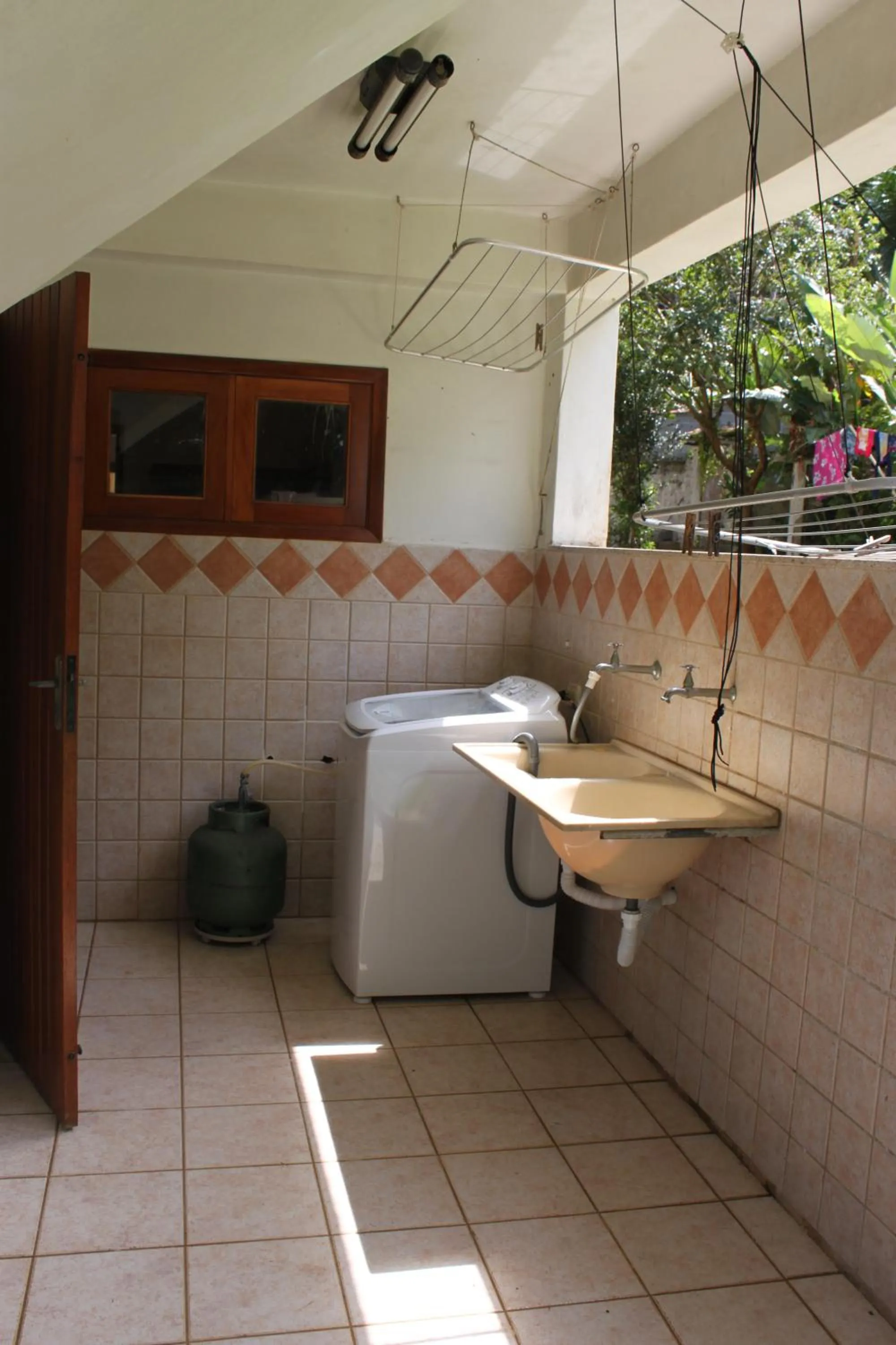 Balcony/Terrace in Piscina climatizada, jacuzzi e com grande área verde