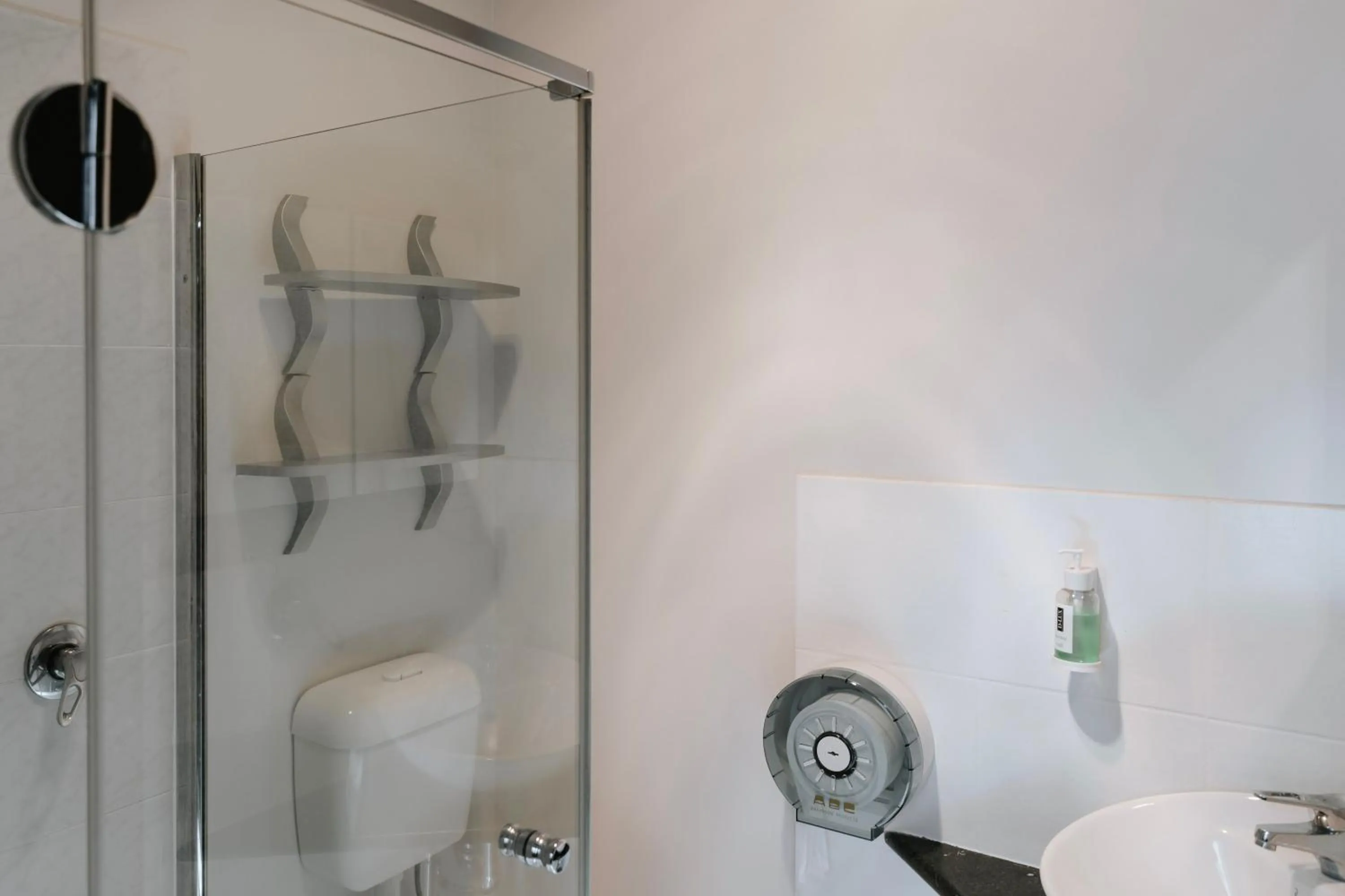 Bathroom in Canberra Accommodation Centre