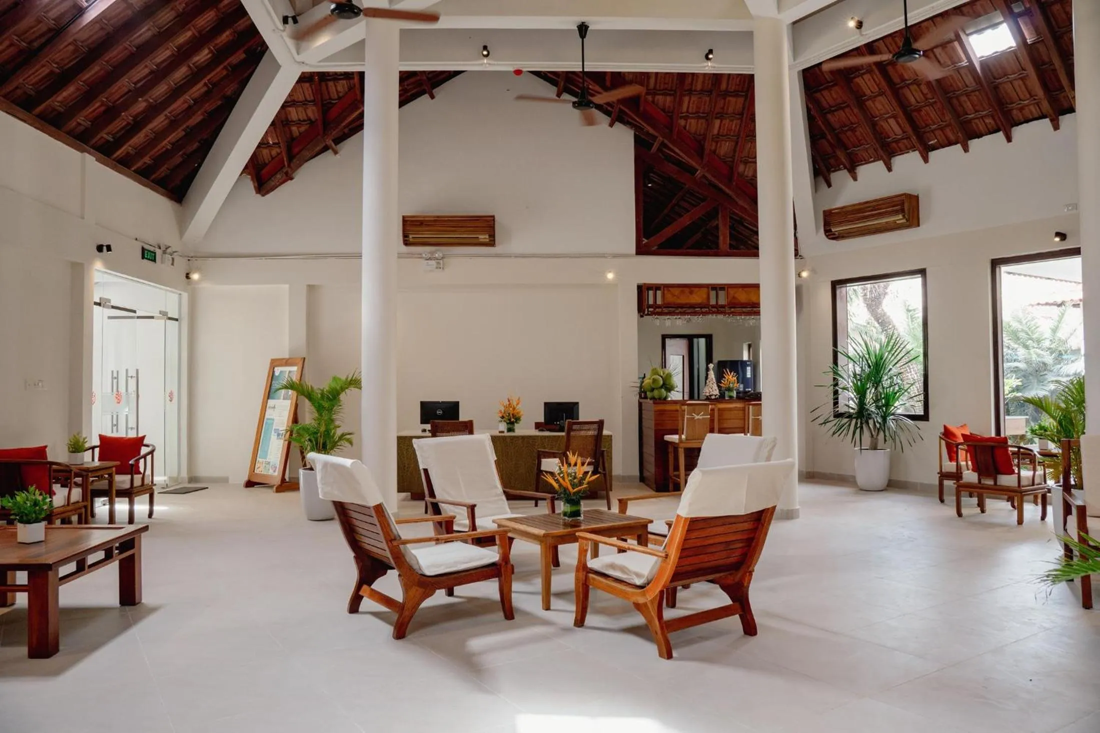 Lounge or bar in Pax Ana Doc Let Resort & Spa