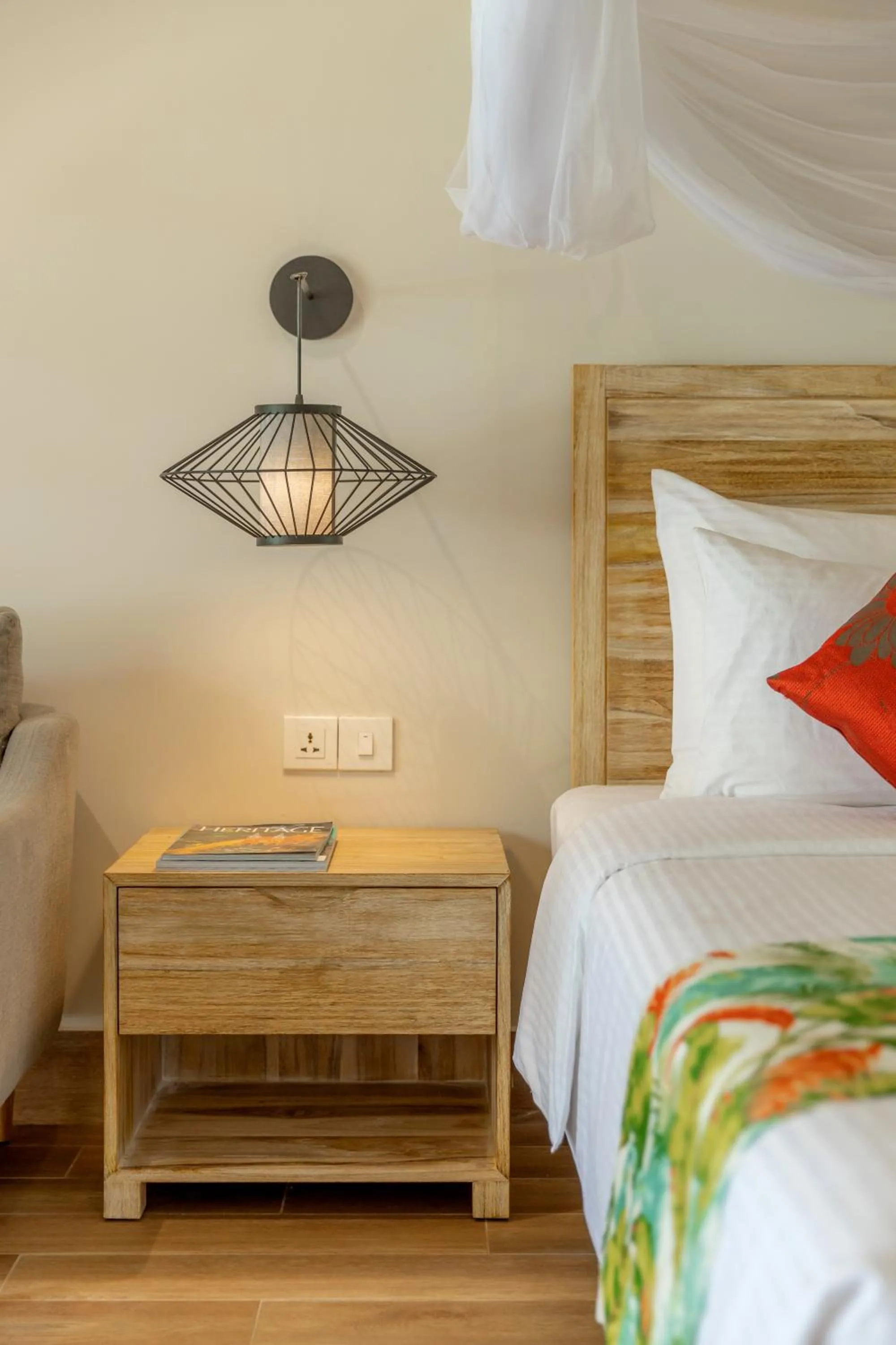 Bed in Pax Ana Doc Let Resort & Spa