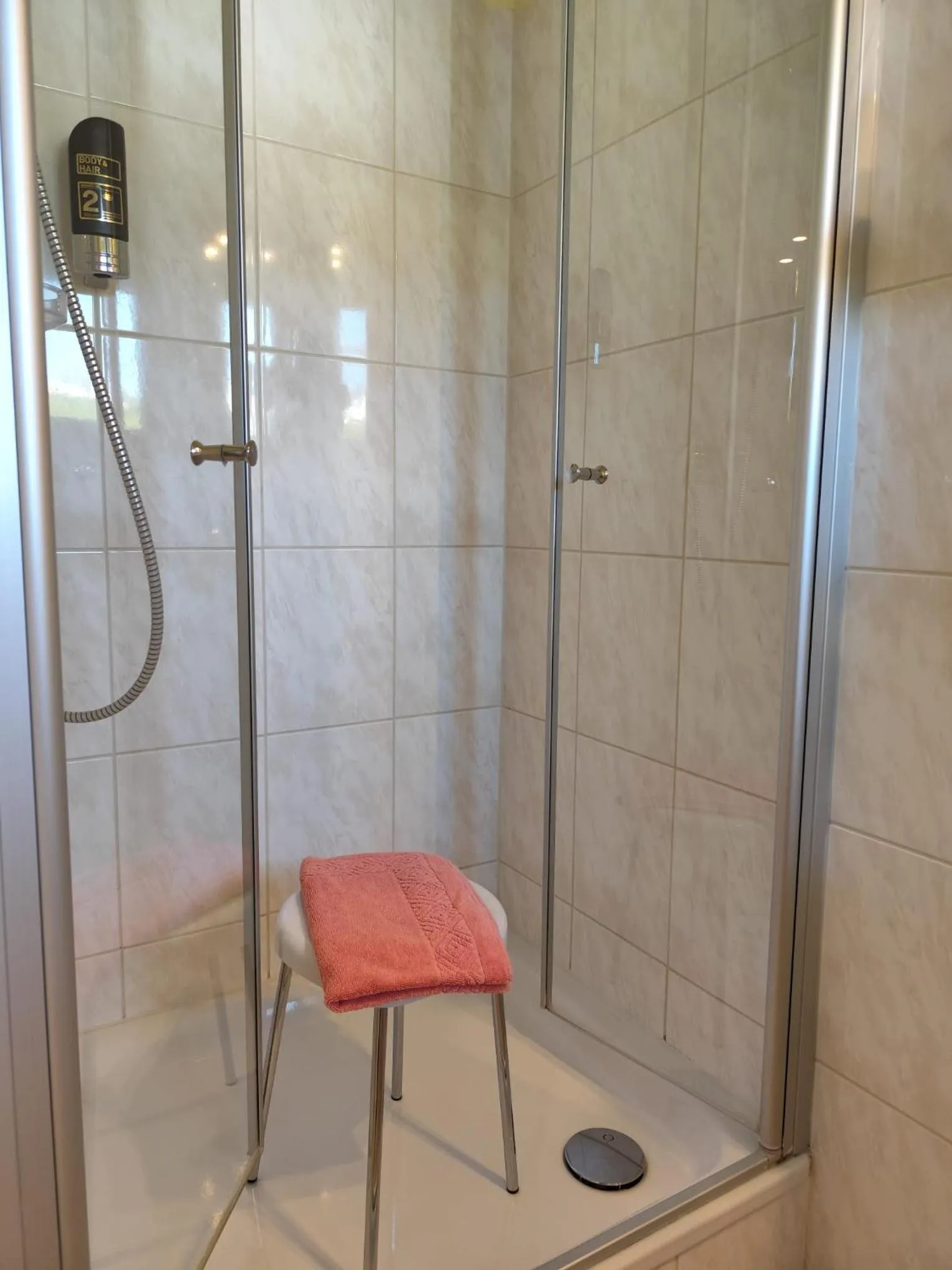 Garni Hotel & Ferienwohnungen Seeschlößchen