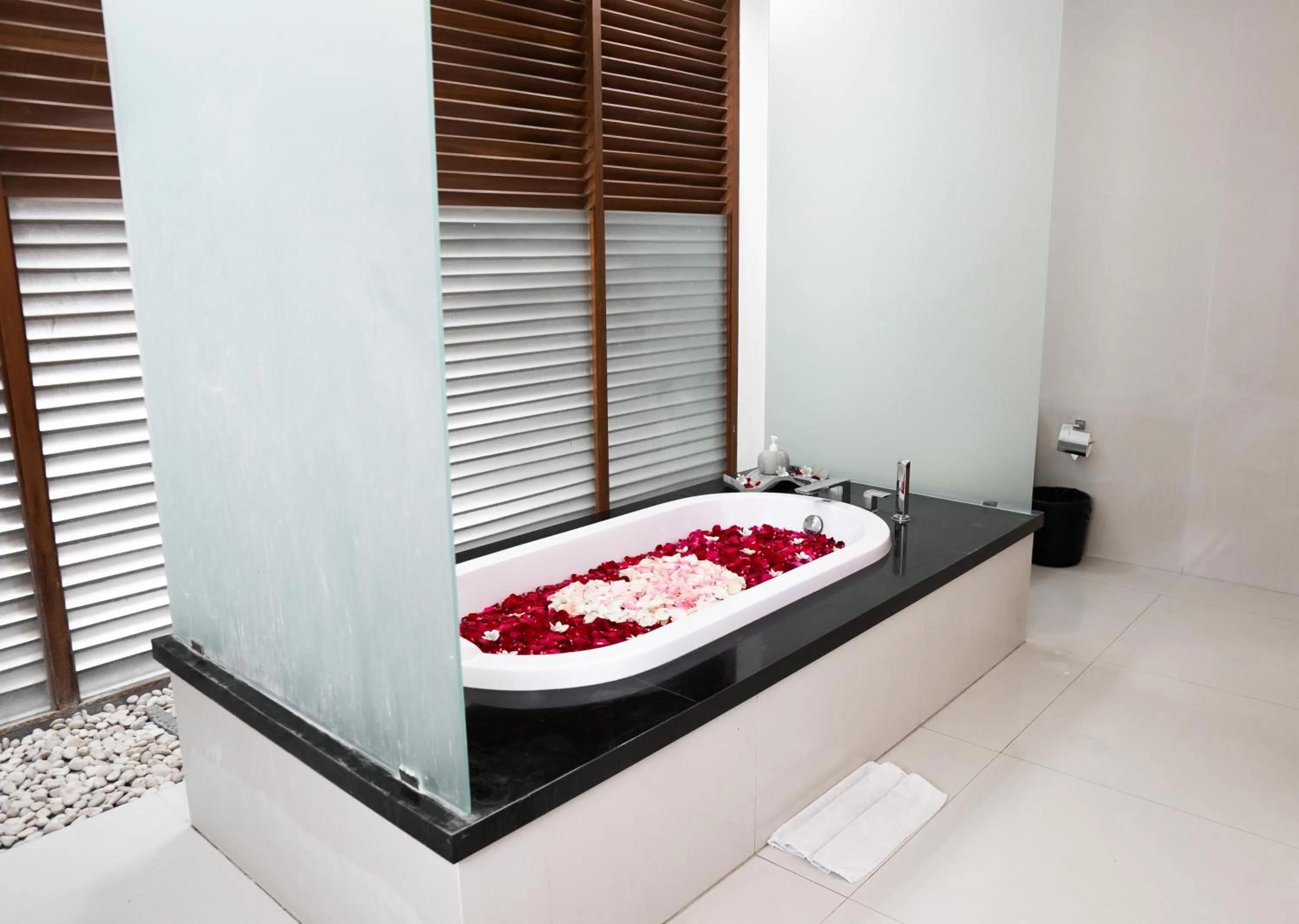 Bathroom in Bale Gede Luxury Villas