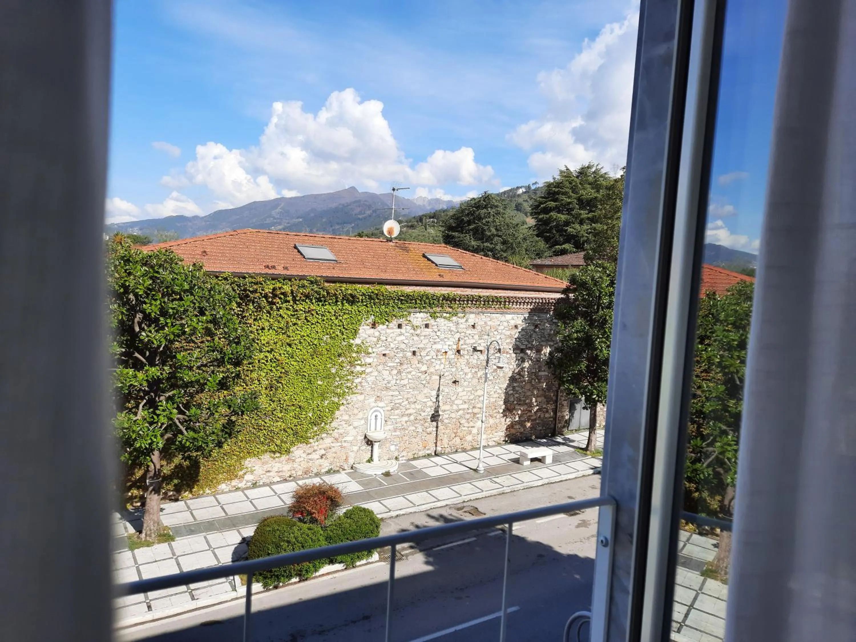 View (from property/room) in Art Hotel Pietrasanta