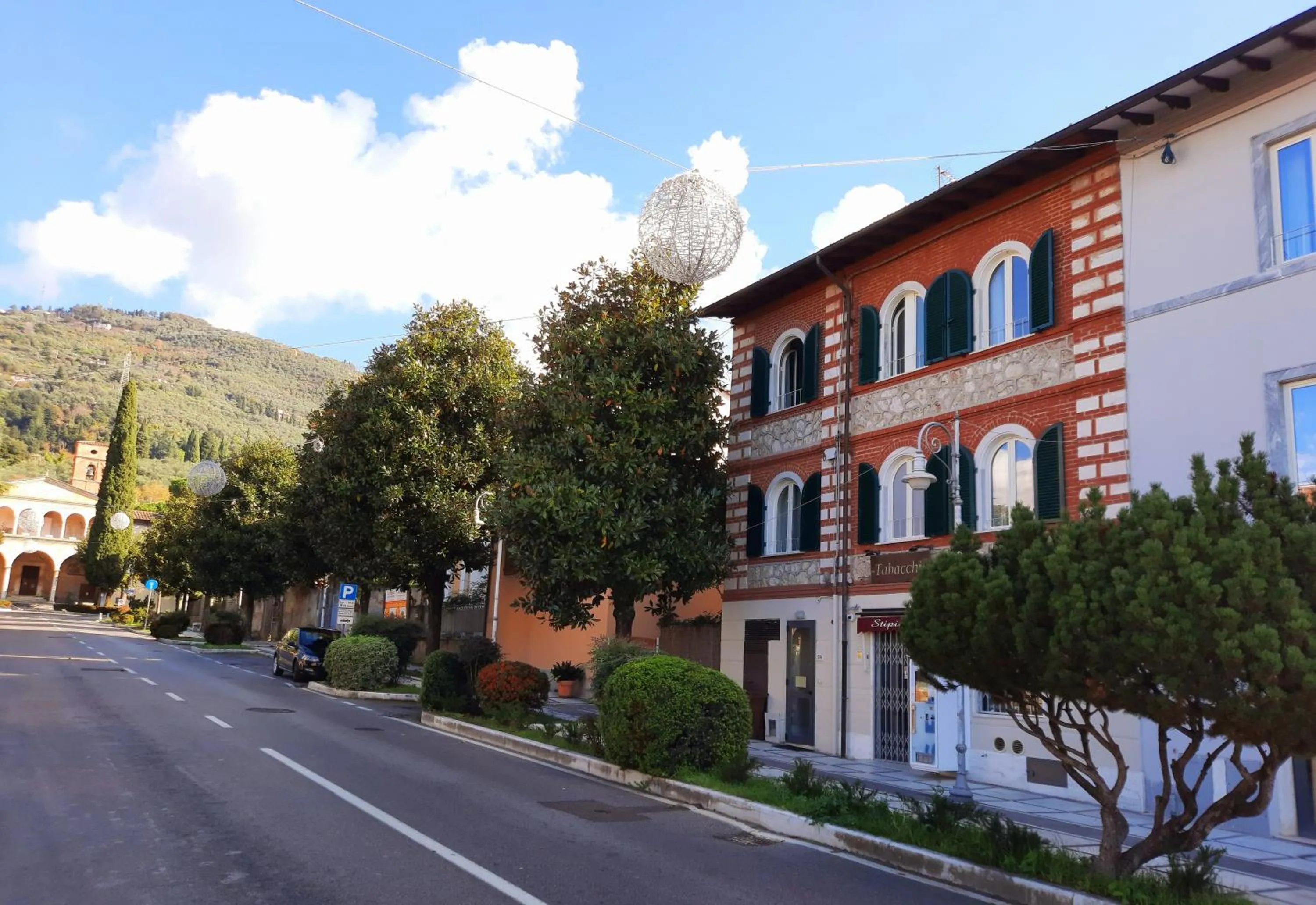 Property building in Art Hotel Pietrasanta