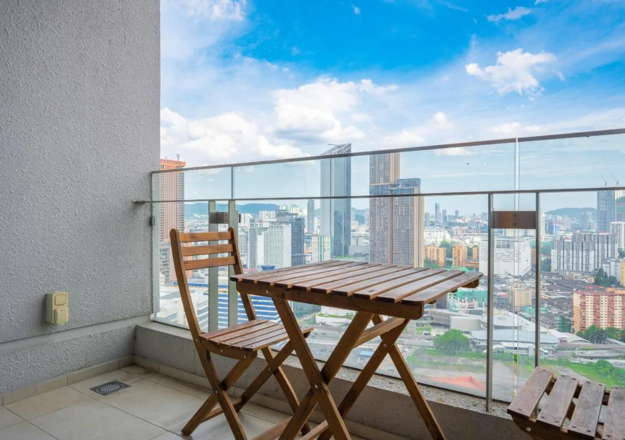 Balcony/Terrace in Greystone Robertson Residence