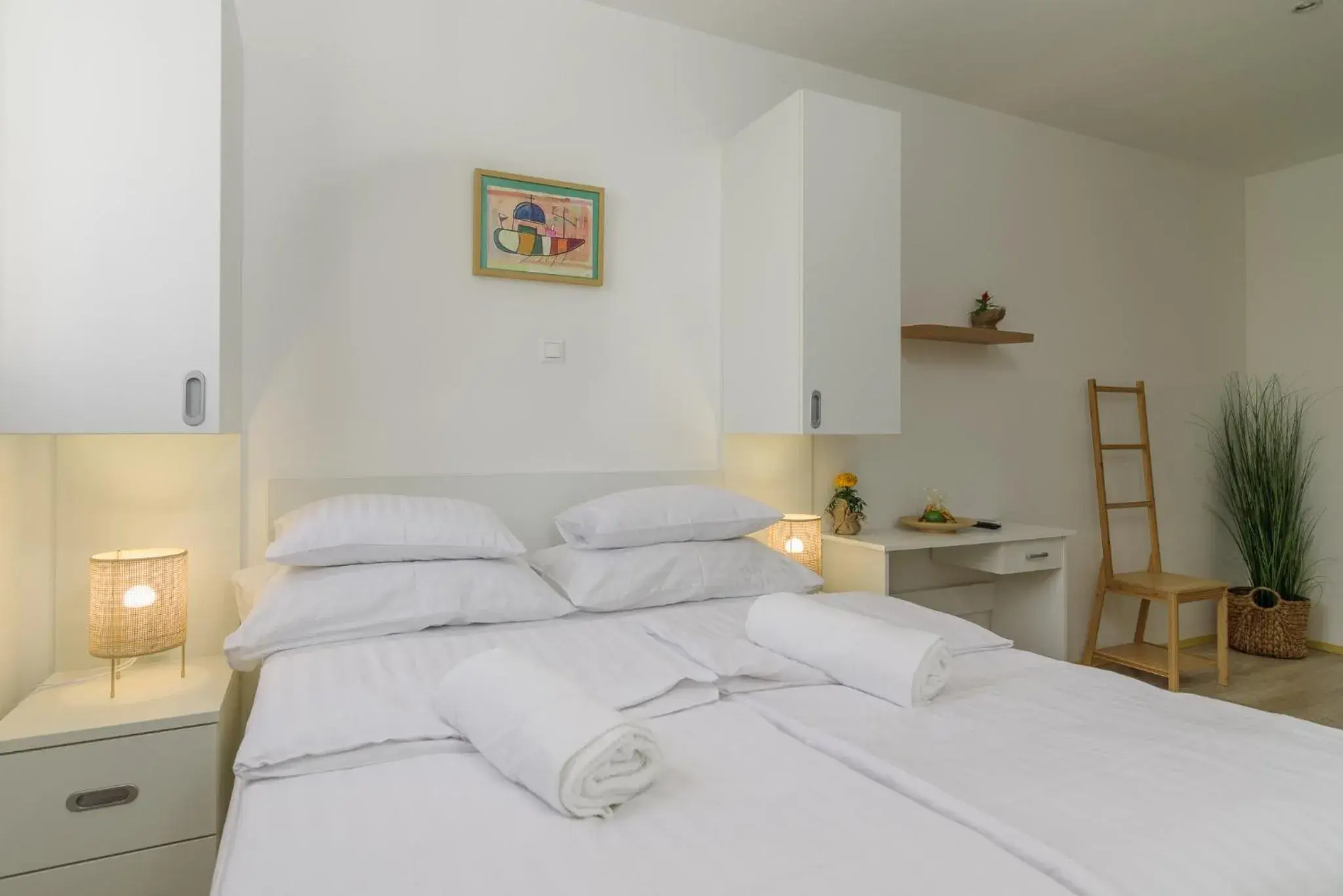 Double Room in Vila White Double Room in Vila White