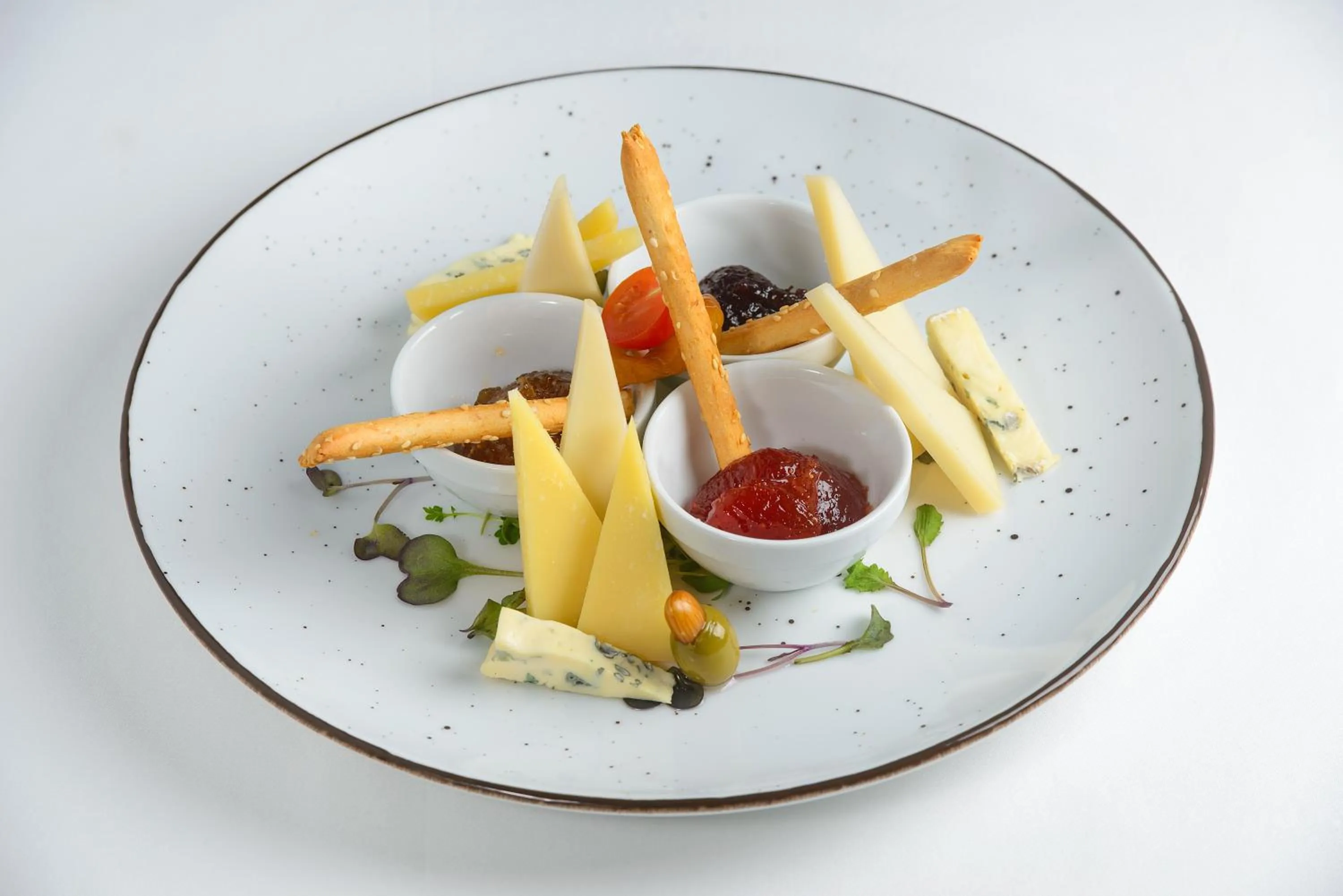 Restaurant/places to eat in Vila White