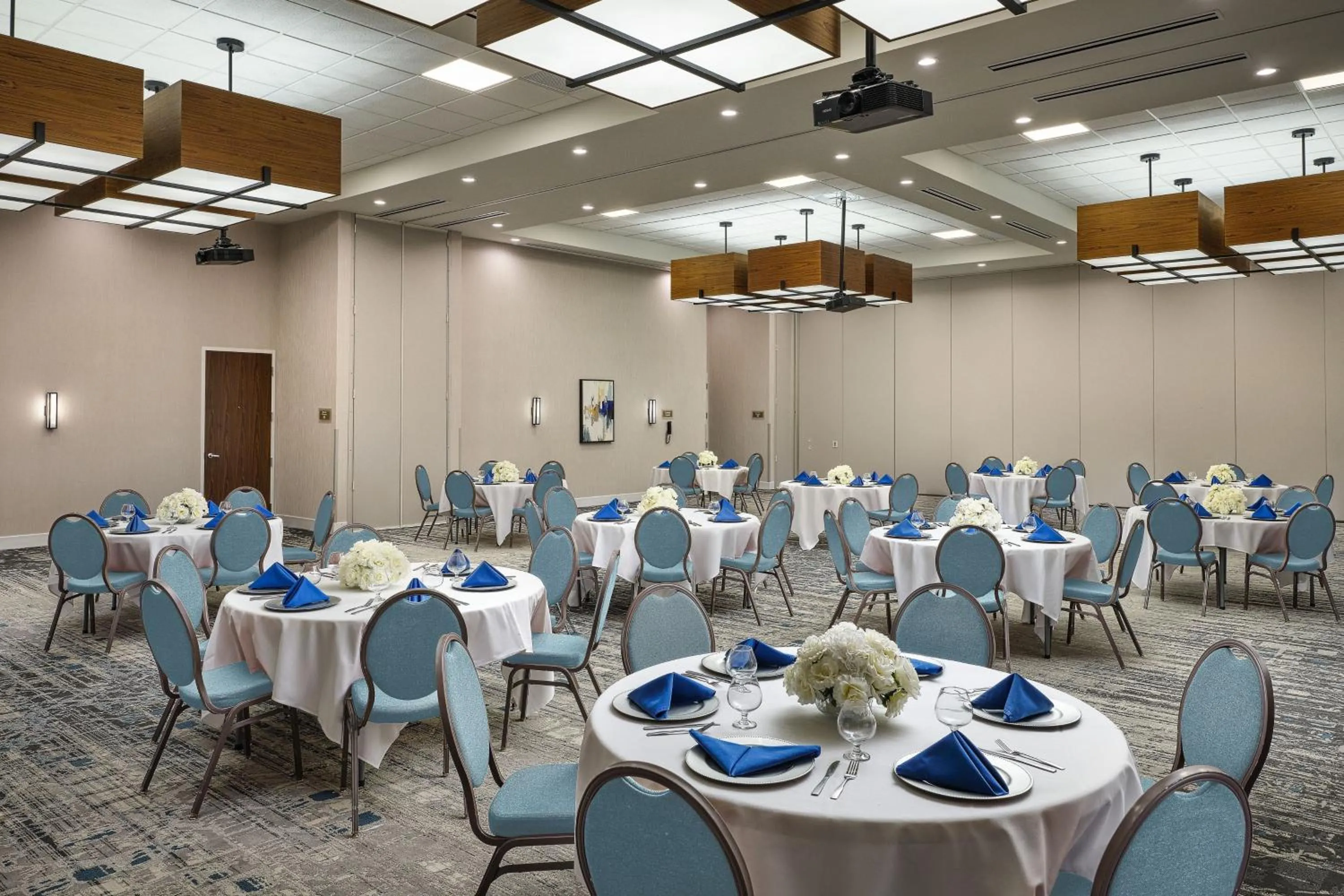 Meeting/conference room in Four Points by Sheraton Yuma