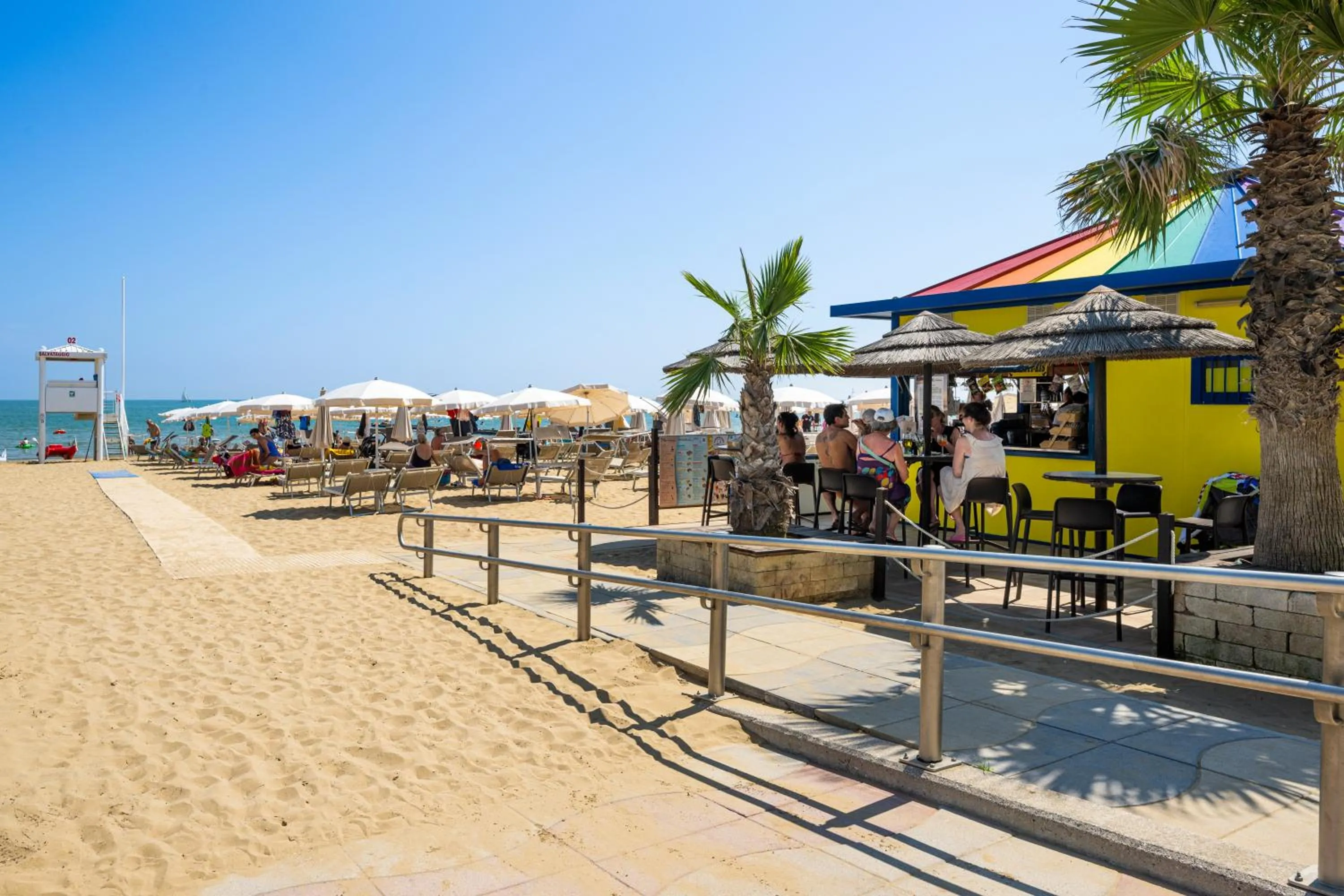Lounge or bar in Hotel La Siesta