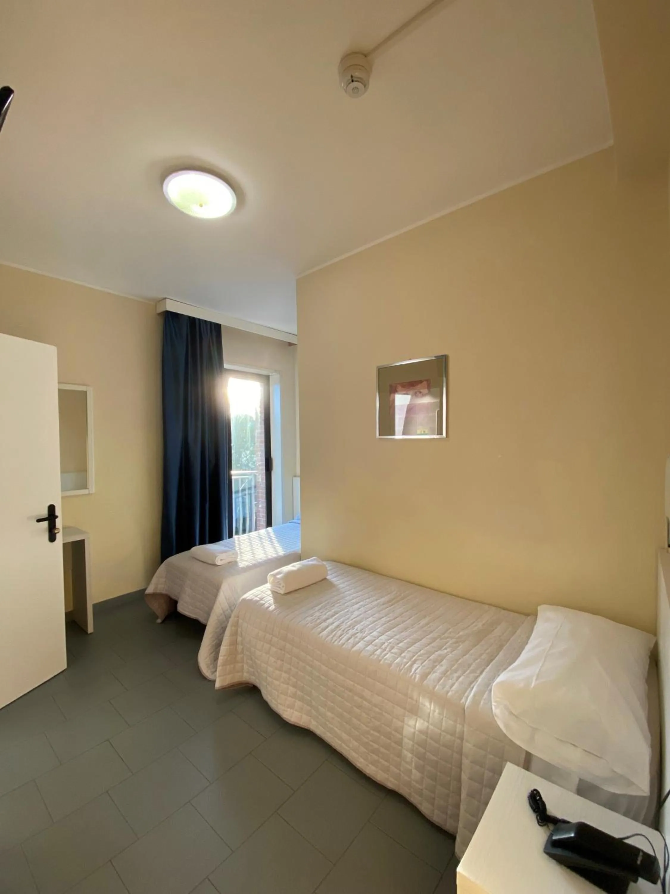 Bedroom, Bed in Hotel La Siesta