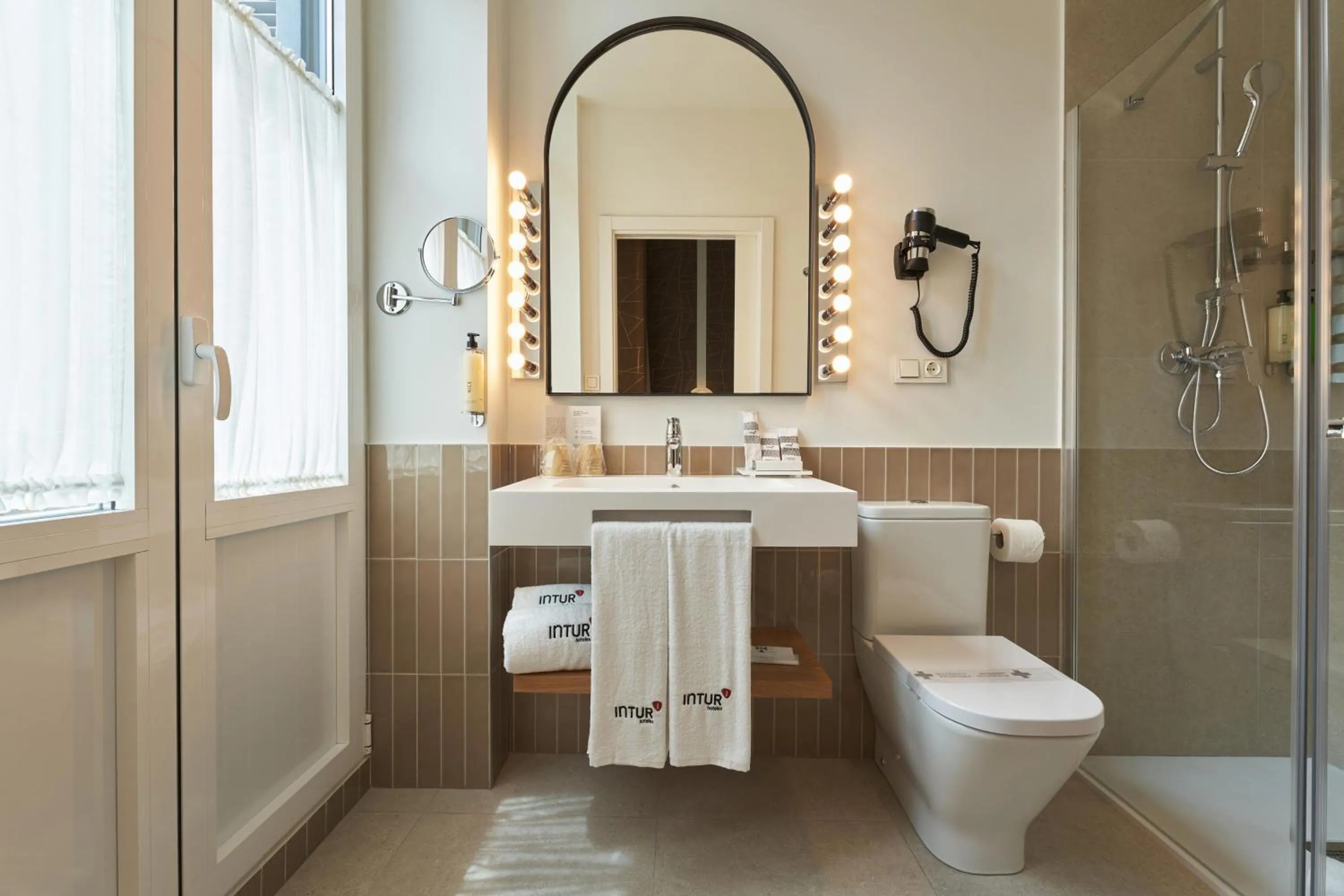 Bathroom in Intelier Villa Katalina