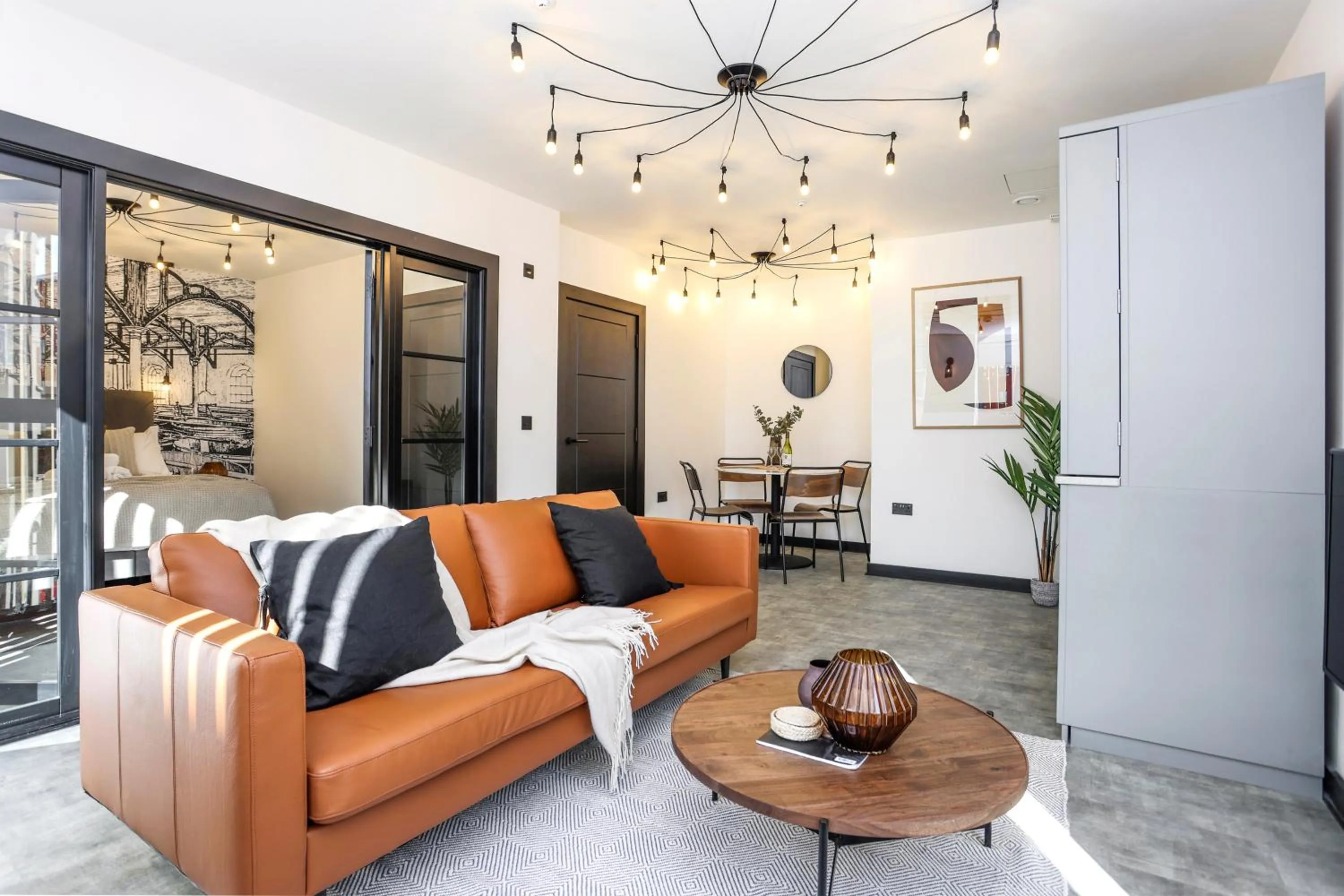 Living room, Bed in The Brewers Rooms Contemporary Aparthotel