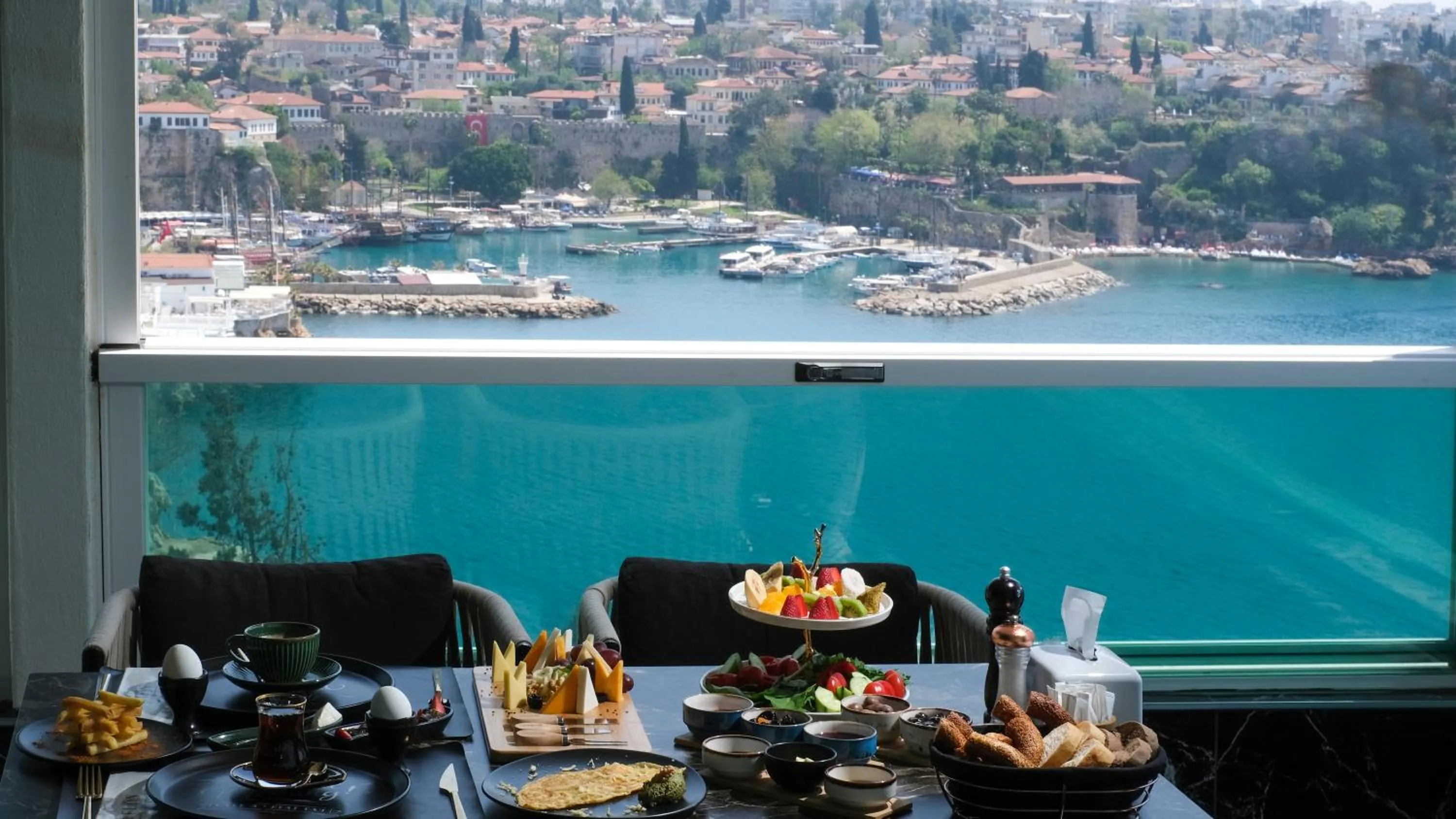 Restaurant/places to eat in Afflon Hotels Sea Hill Concept Adult Only