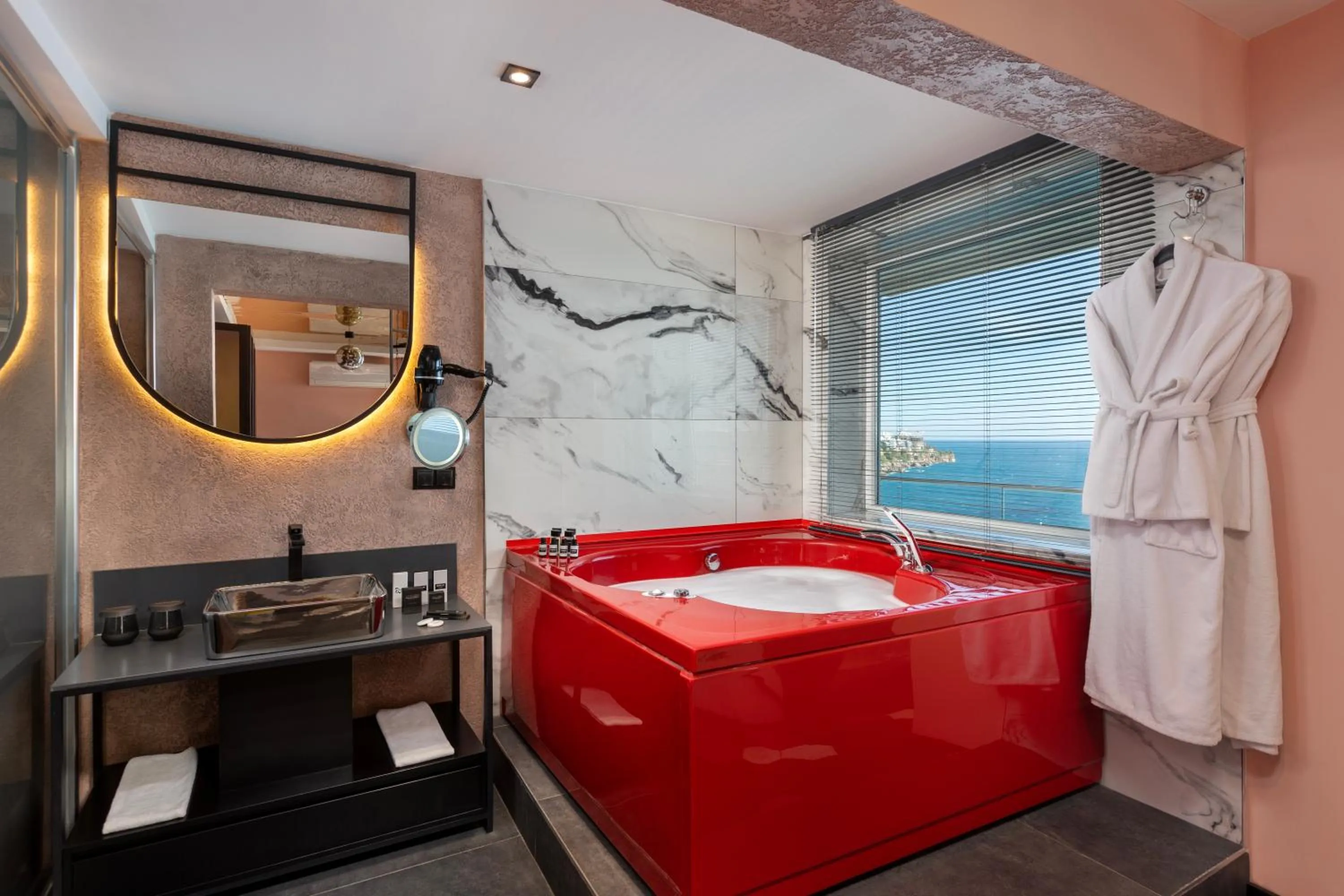 Hot Tub in Afflon Hotels Sea Hill Concept Adult Only