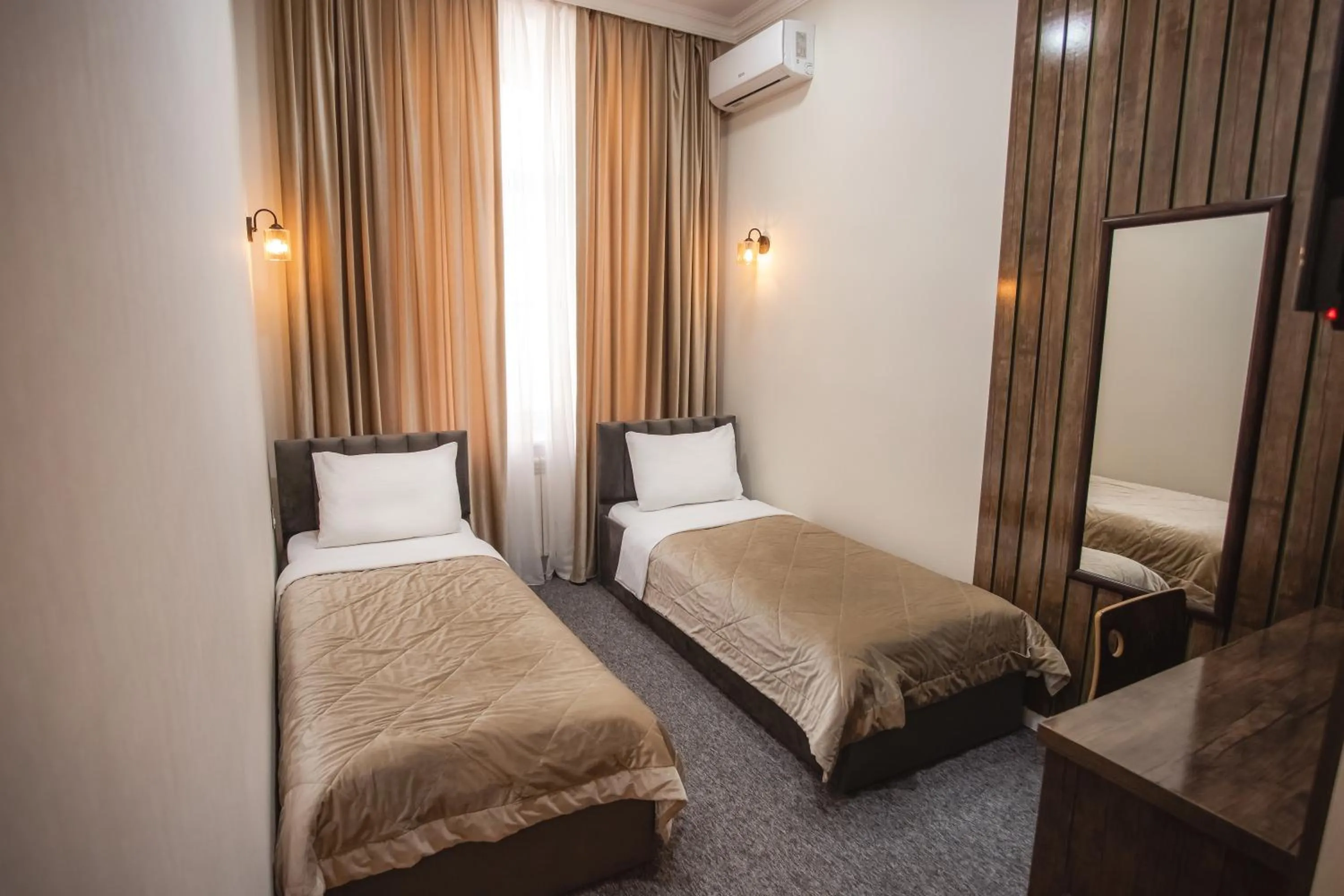 Bedroom, Bed in Moss Art Boutique Hotel