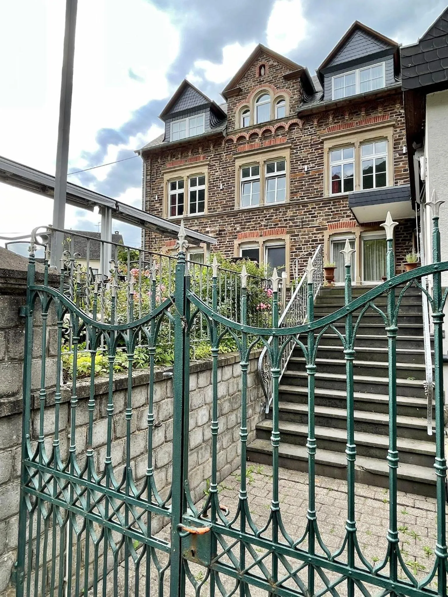 Facade/entrance in Altes Pfarrhaus