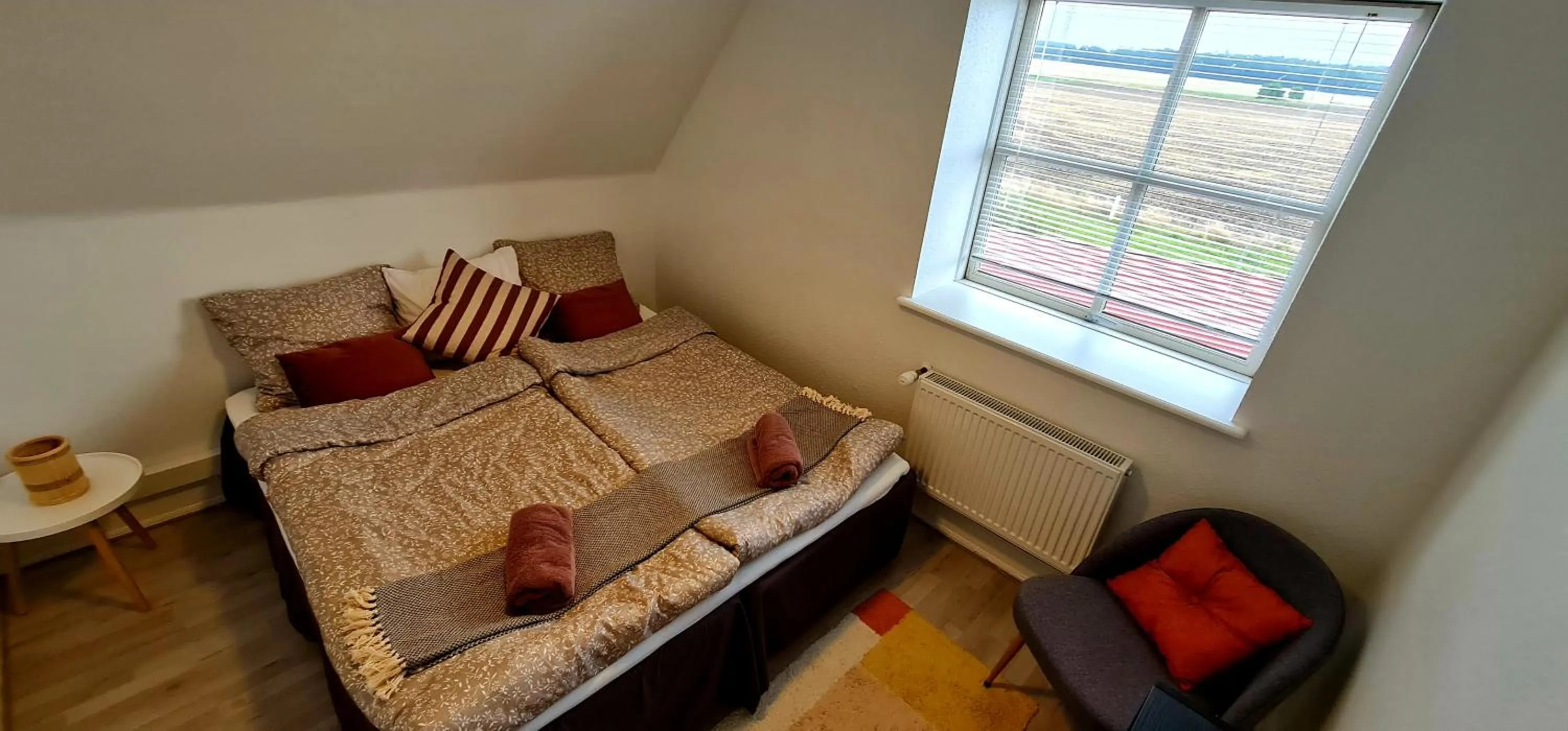 Bed in Hotel Stokkegaarden's BnB & Apartments