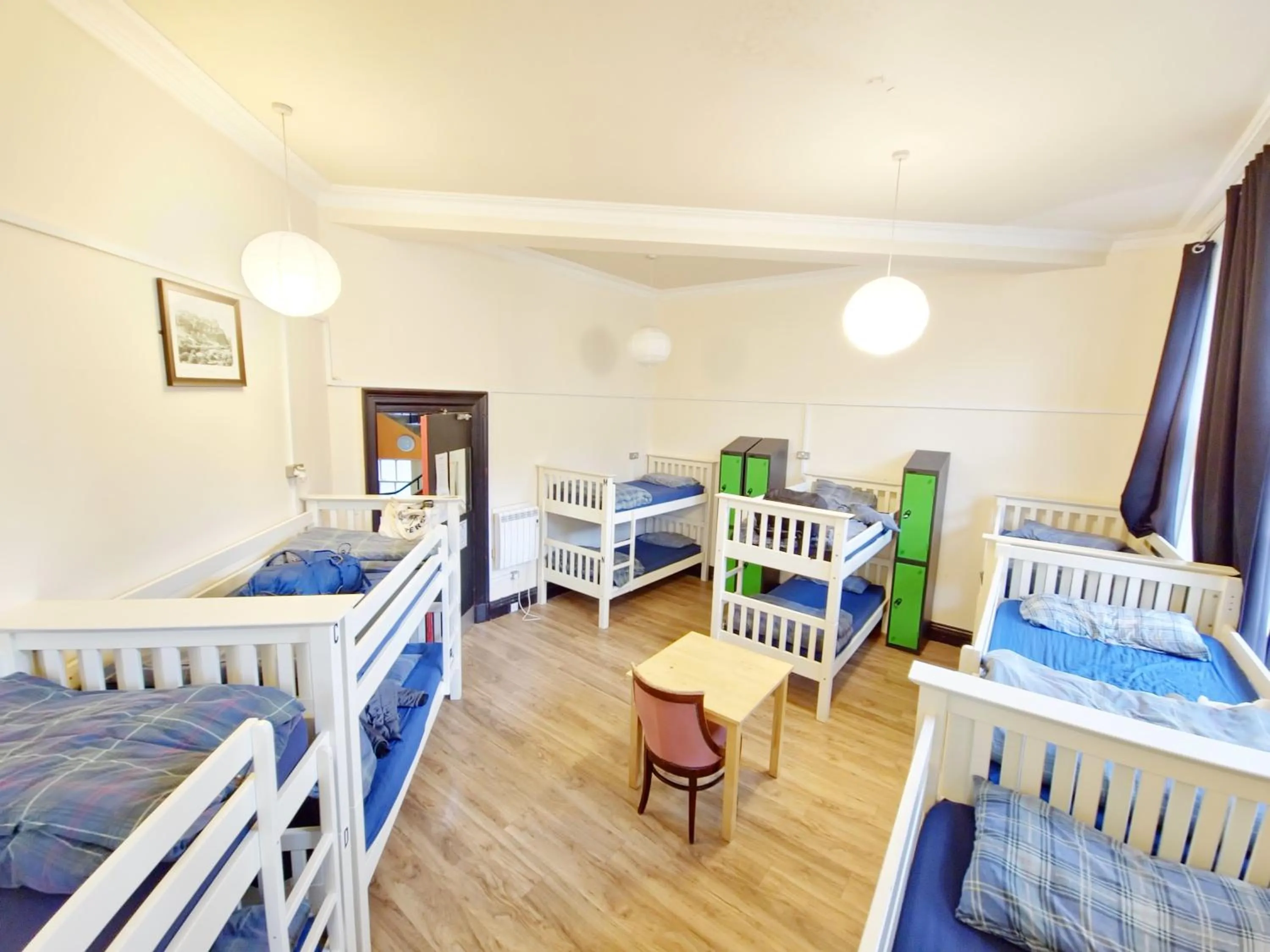 Bedroom, Bed in Edinburgh Backpackers - over 18s only