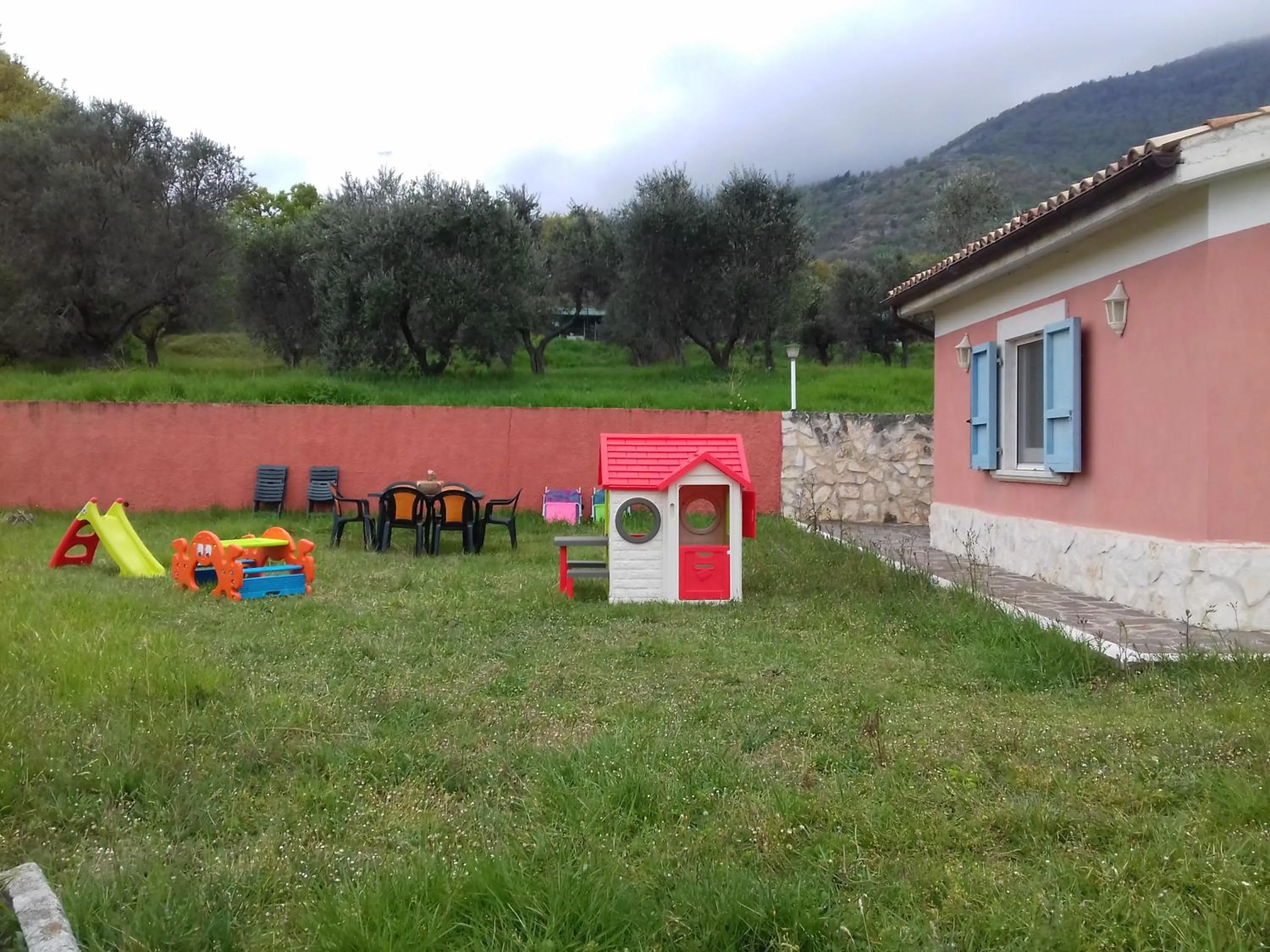 Children play ground in La Masseria di Villa Giulia