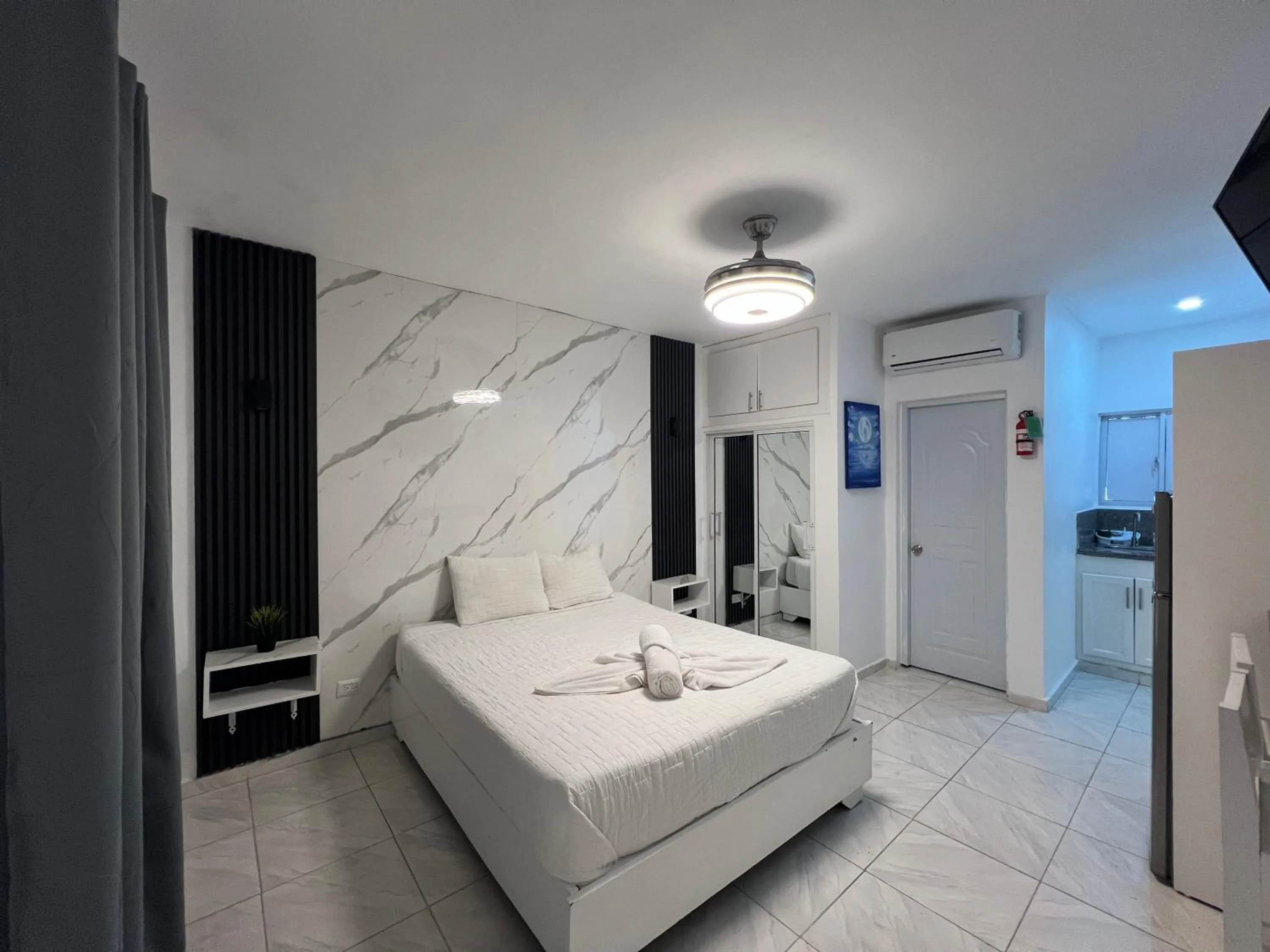 Photo of the whole room, Bed in Costa Love Hotel Aeropuerto