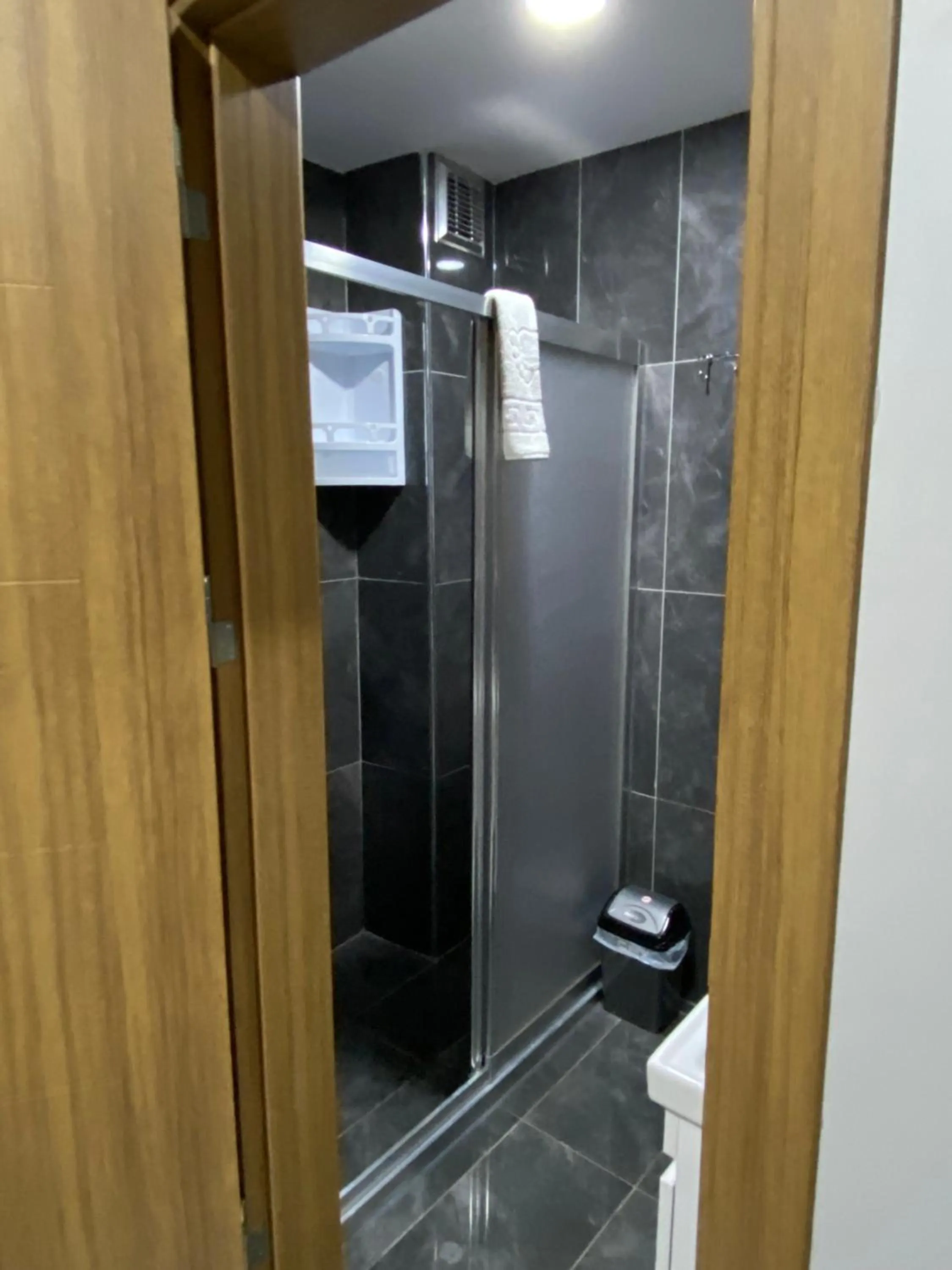 Bathroom in Victorious Hotel