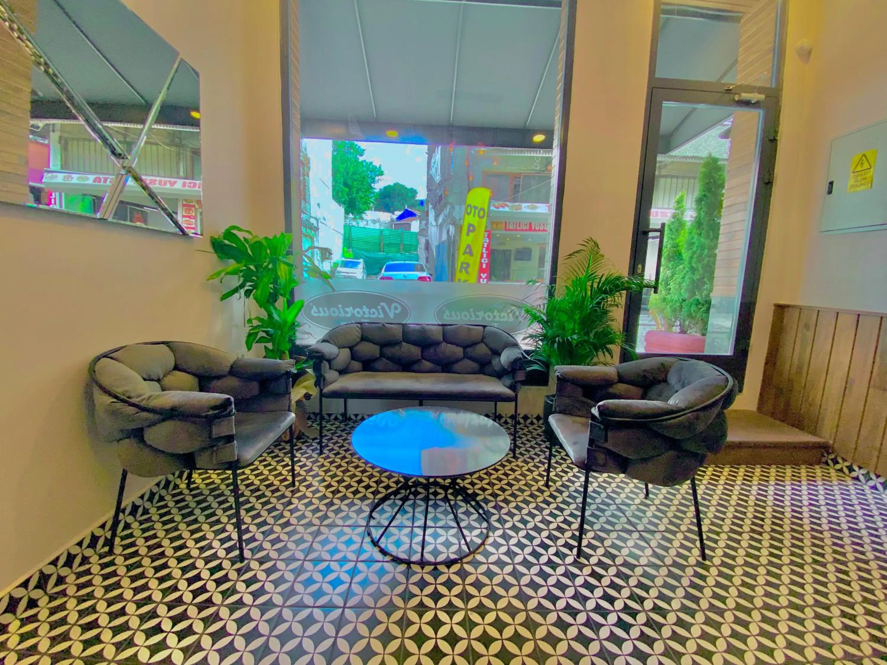 Lobby or reception in Victorious Hotel